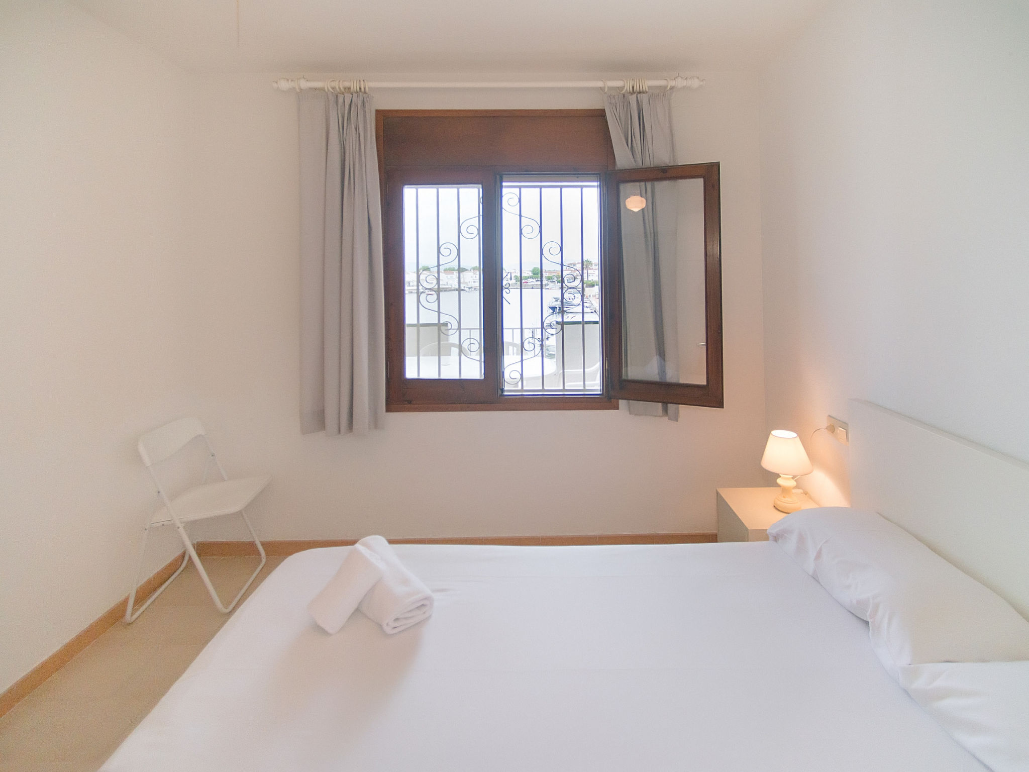 Photo of WELCS APARTAMENTO 243 EMP con terraza con vista