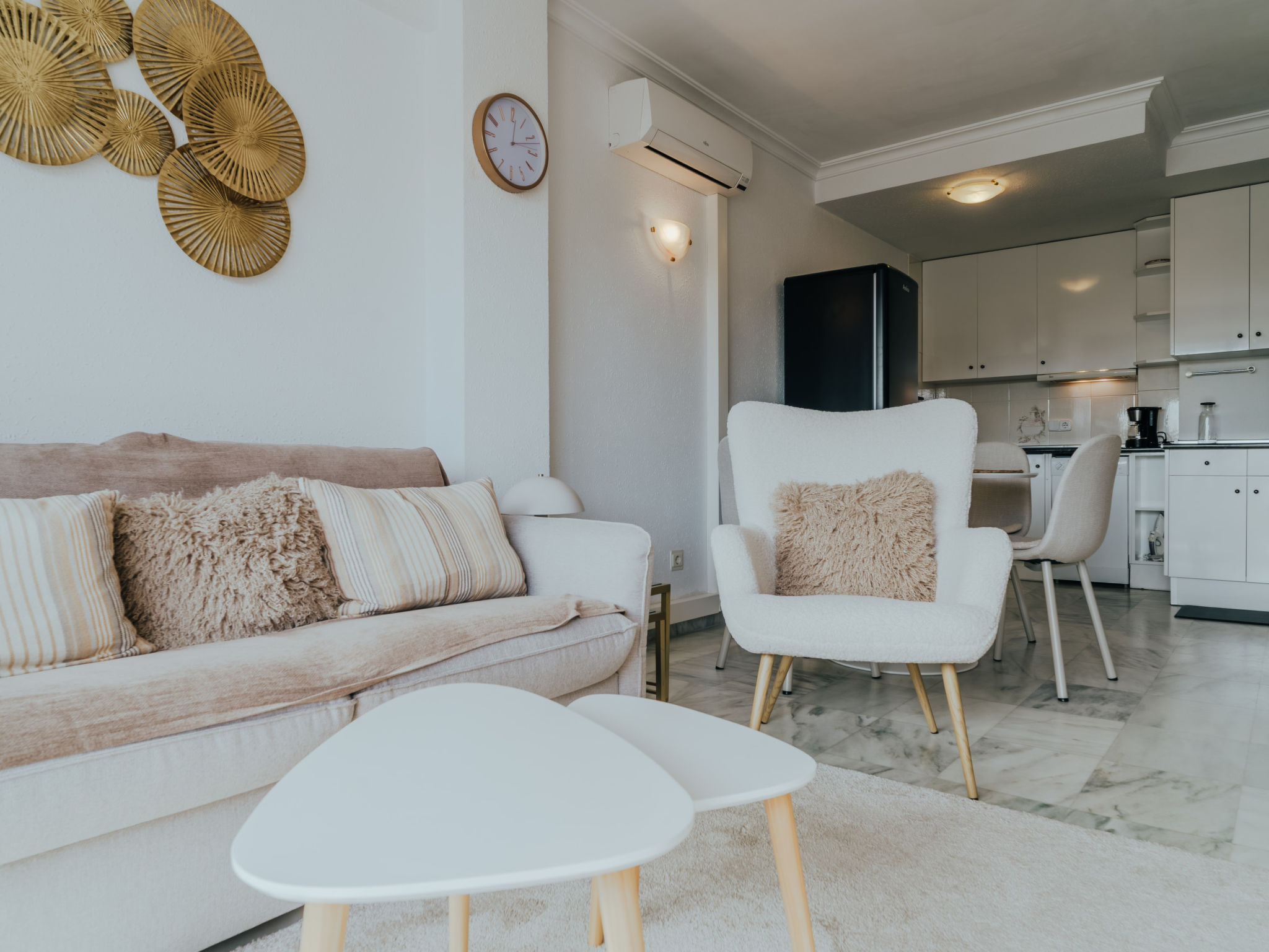 Photo of WELCS APARTAMENTO 208 EMP cerca de la playa