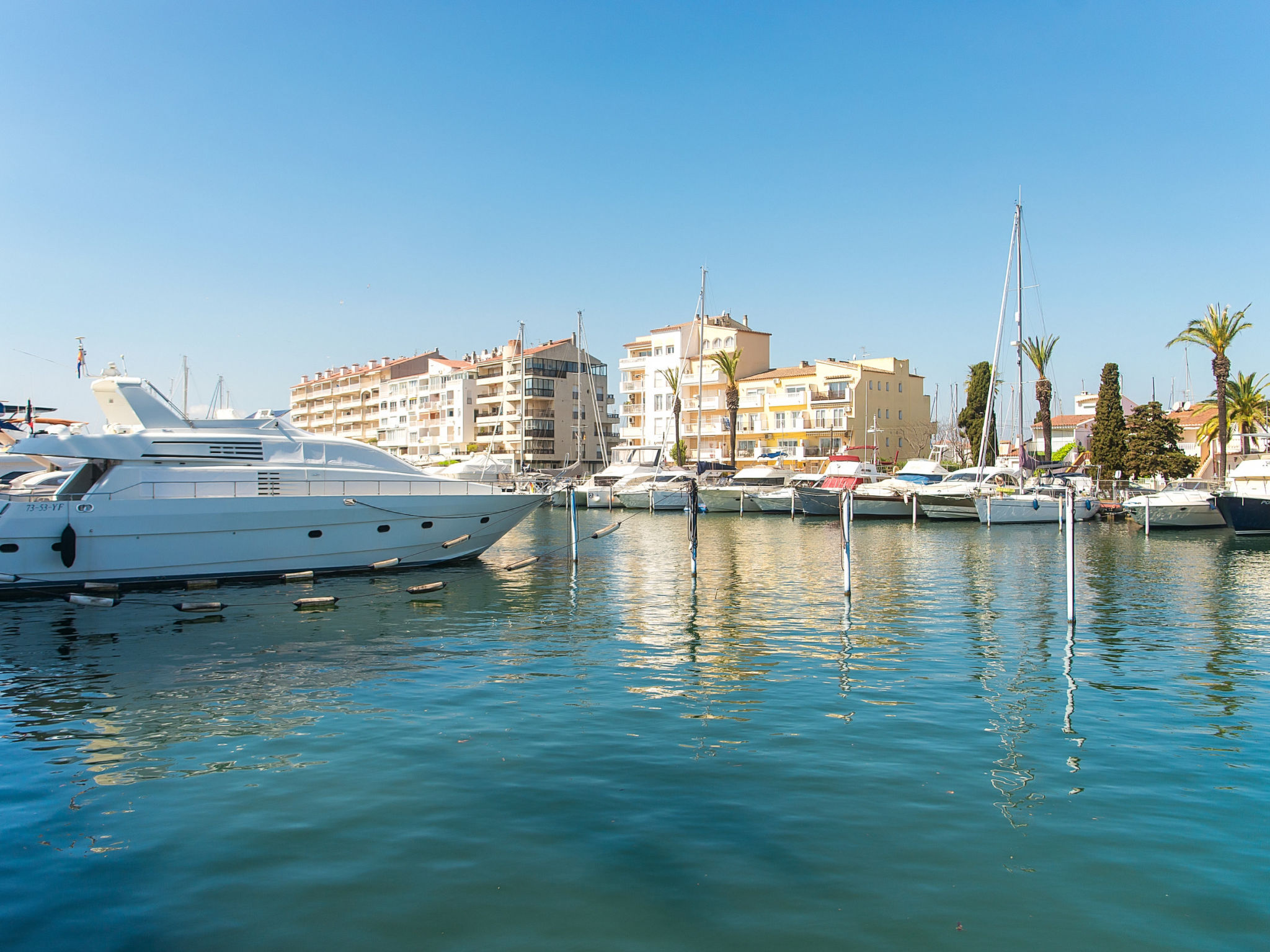 Photo of WELCS APARTAMENTO 059 EMP con vista al canal