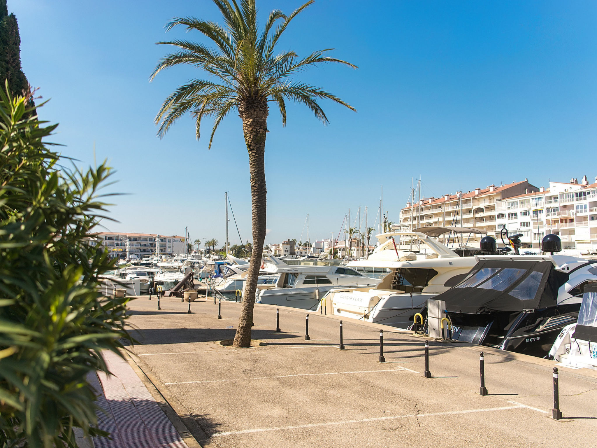 Photo of WELCS APARTAMENTO 059 EMP con vista al canal