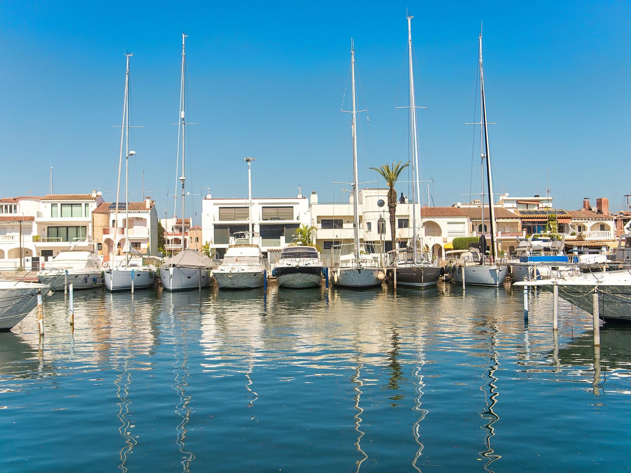 Photo of WELCS APARTAMENTO 059 EMP con vista al canal