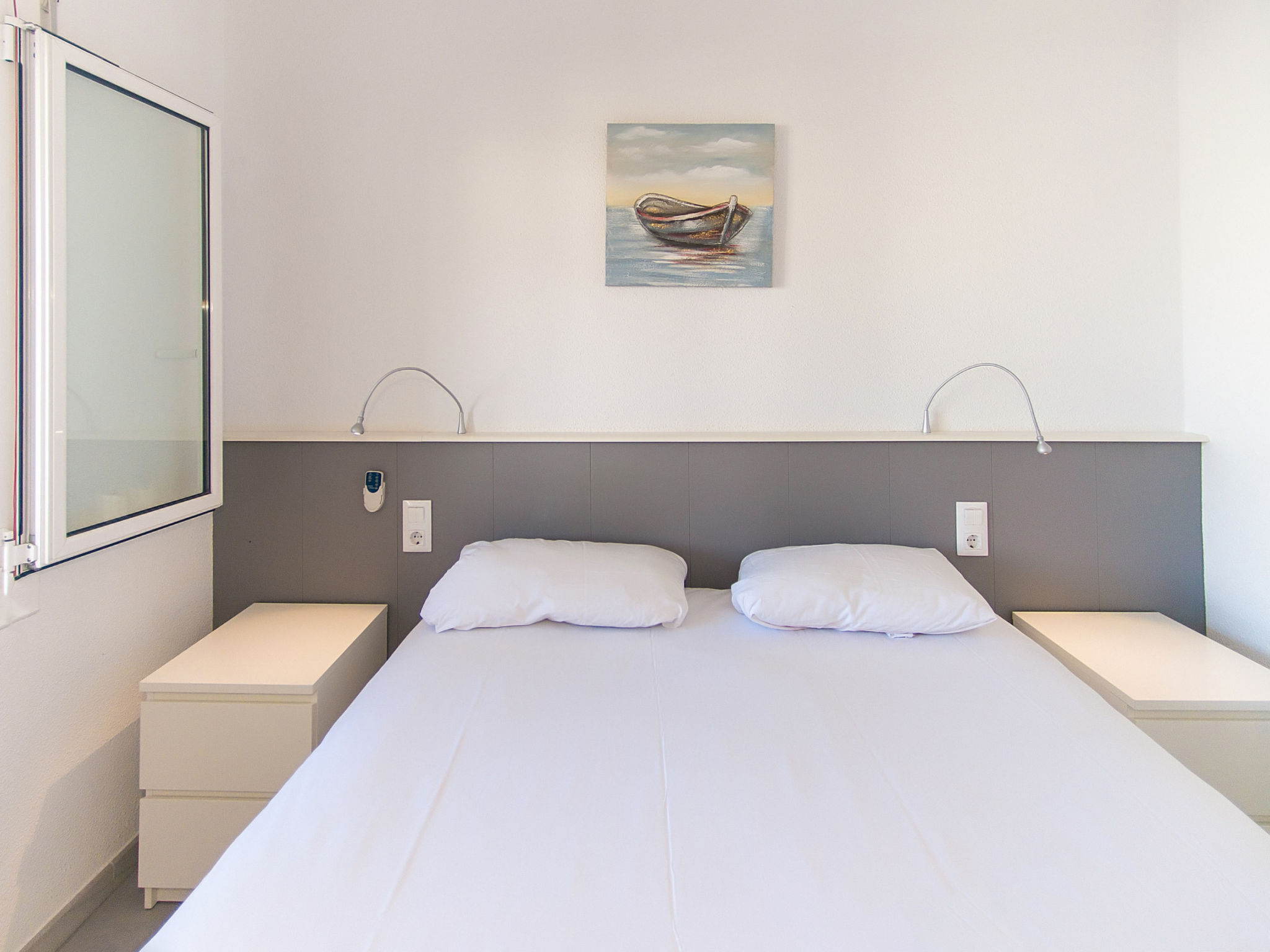 Photo of WELCS APARTAMENTO 059 EMP con vista al canal