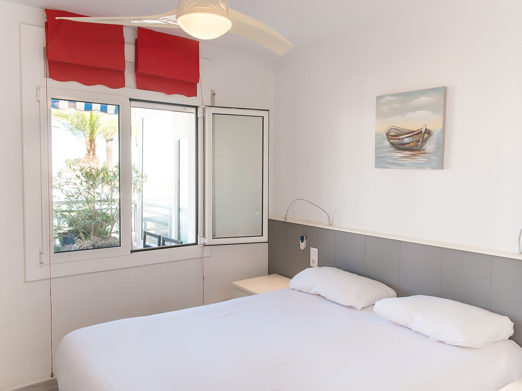 Photo of WELCS APARTAMENTO 059 EMP con vista al canal