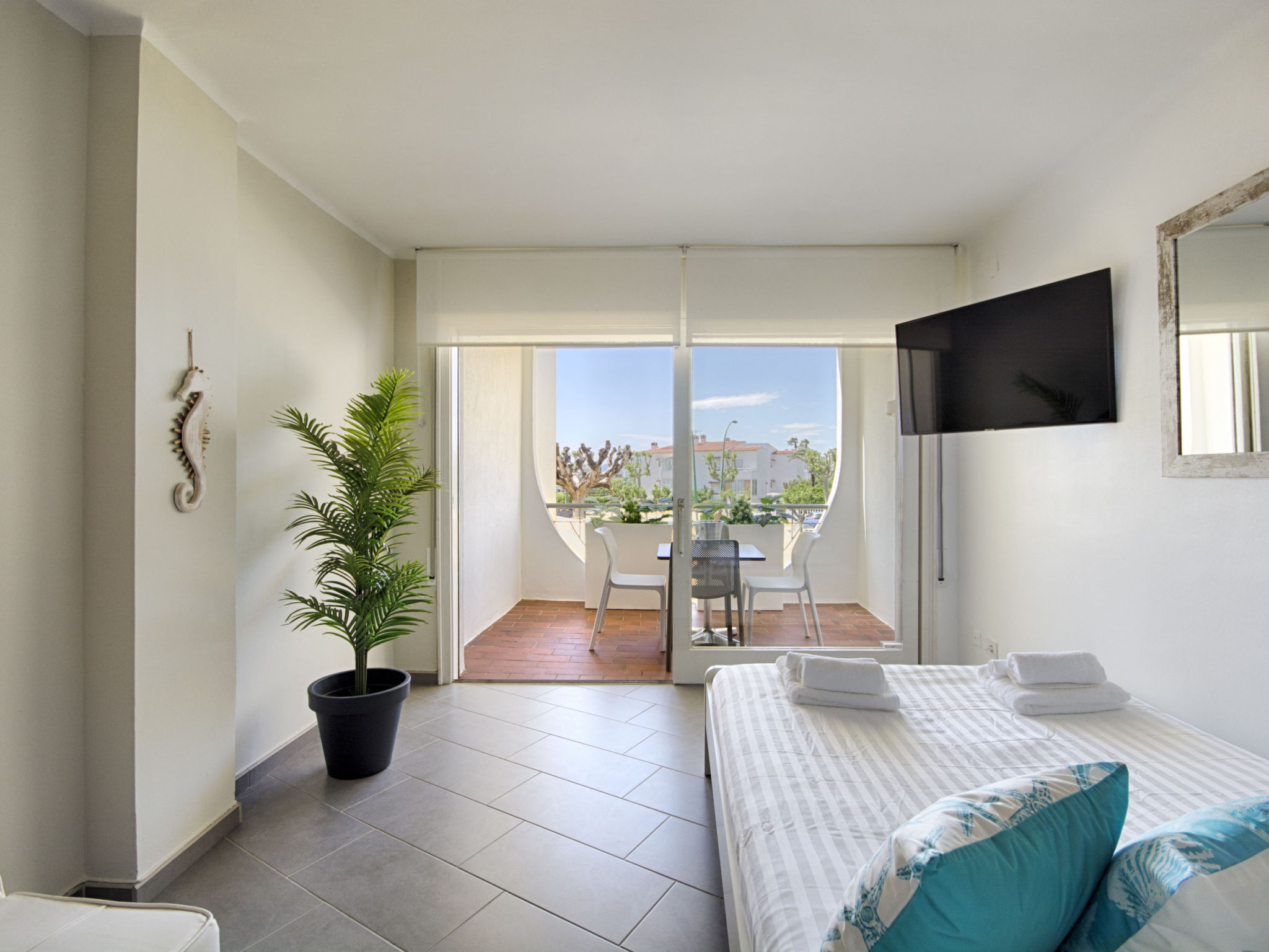 Photo of WELCS ESTUDIO PRECIOSO 049 EMP Frente al mar