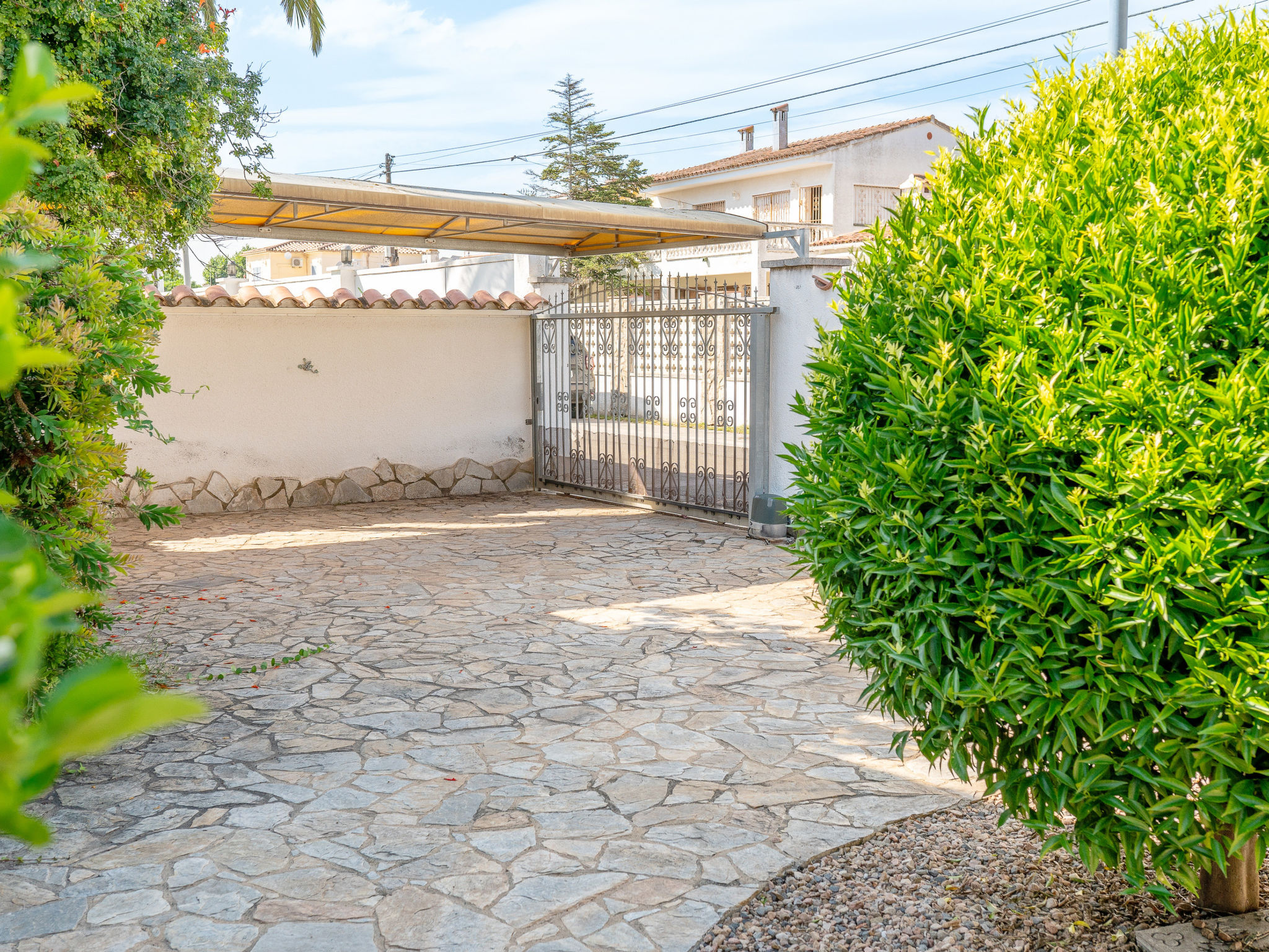 Photo of WELCS CASA 168 EMP con piscina privada