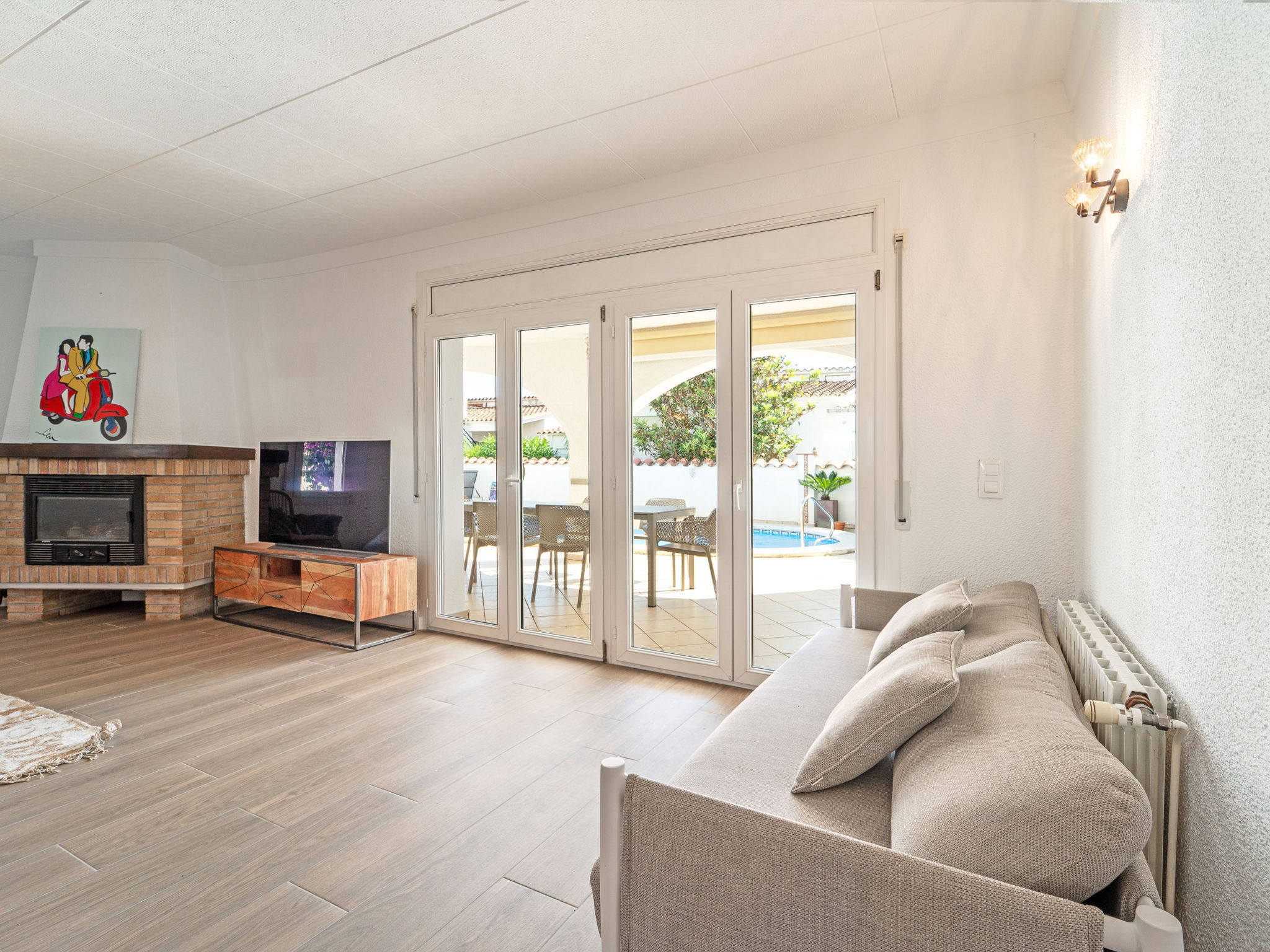 Photo of WELCS CASA 168 EMP con piscina privada