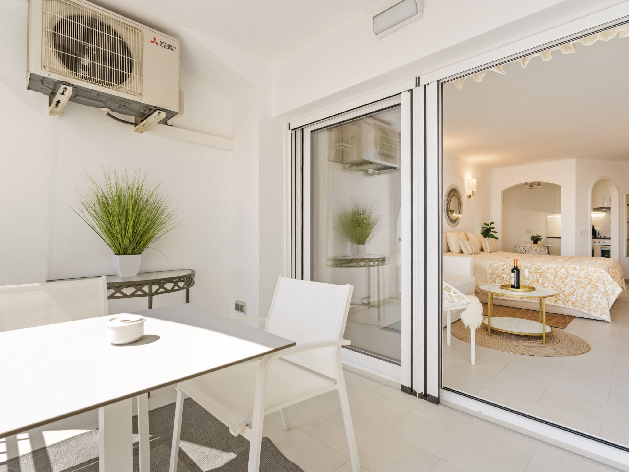 Photo of WELCS ESTUDIO 057 EMP Frente al Mar