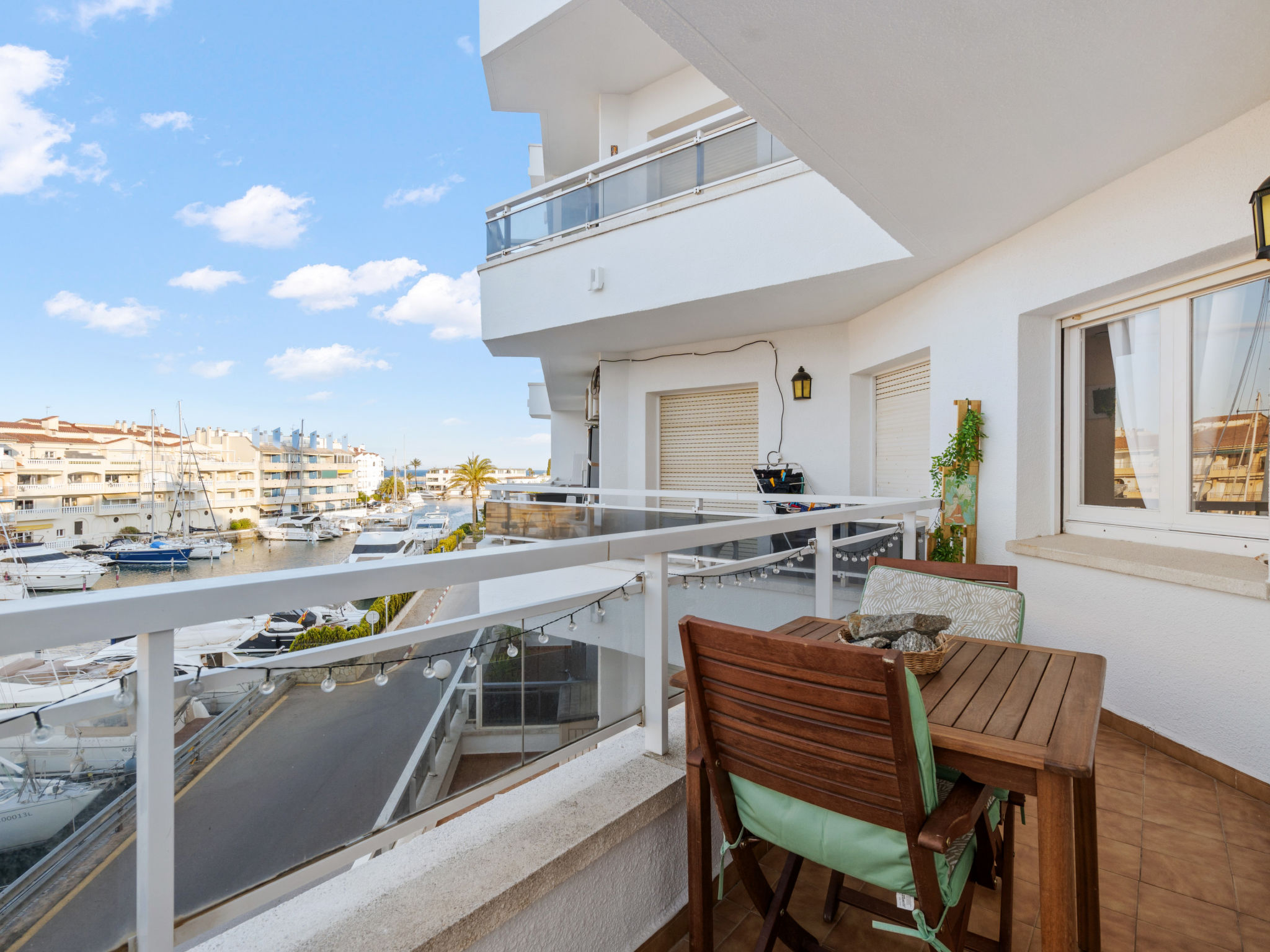 Photo of WELCS APARTAMENTO 055 EMP con terraza y vistas