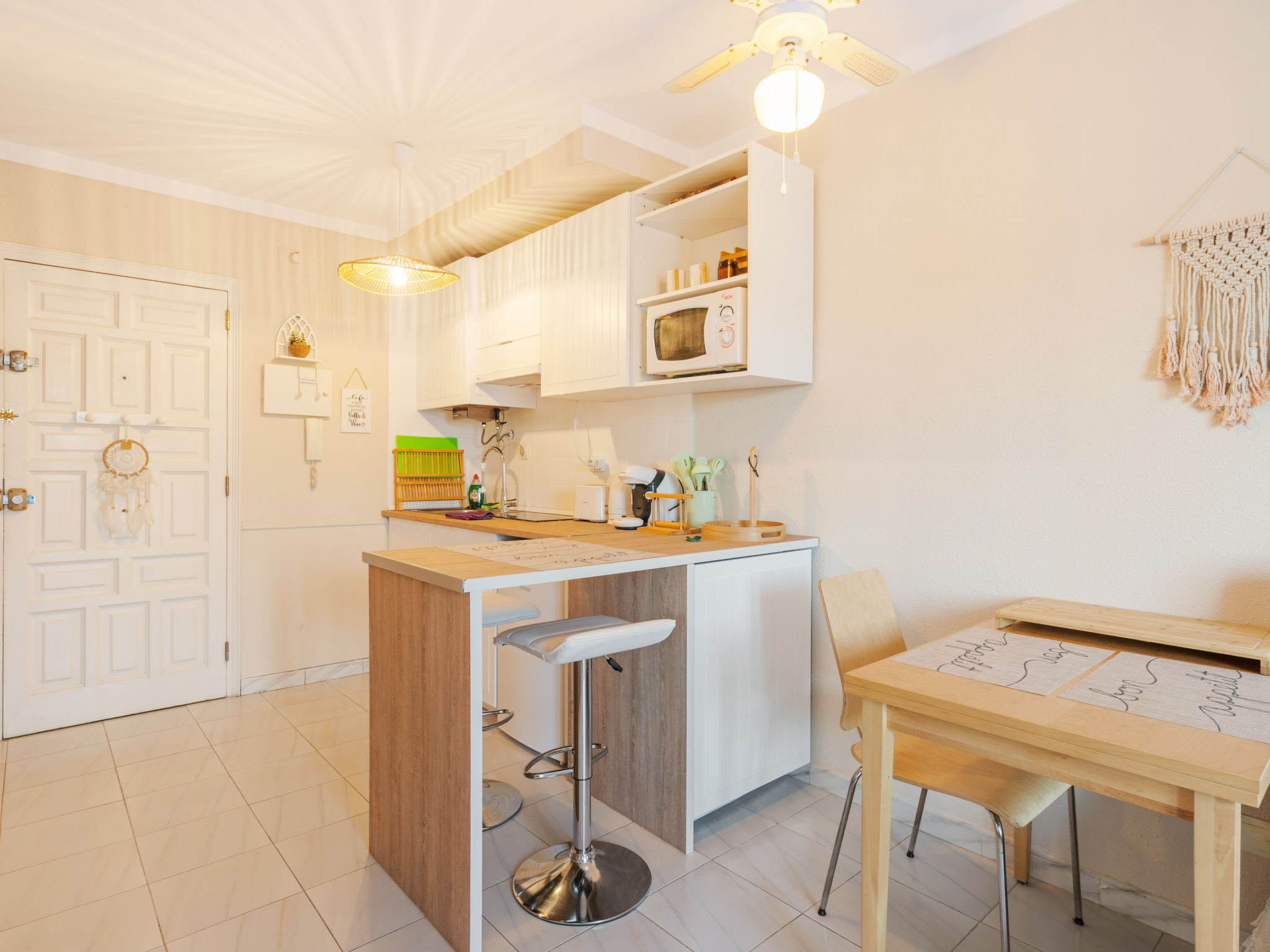 Photo of WELCS APARTAMENTO 055 EMP con terraza y vistas