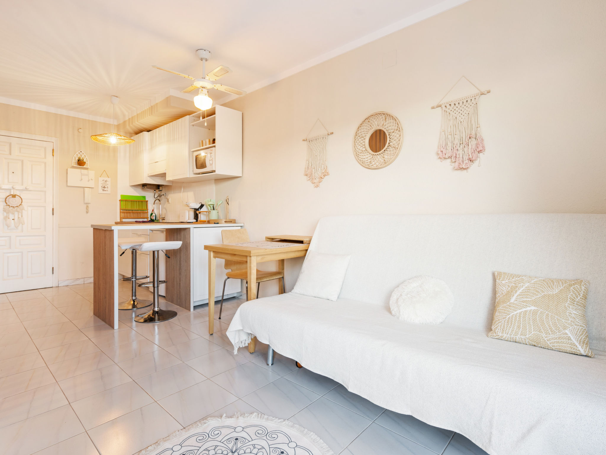 Photo of WELCS APARTAMENTO 055 EMP con terraza y vistas