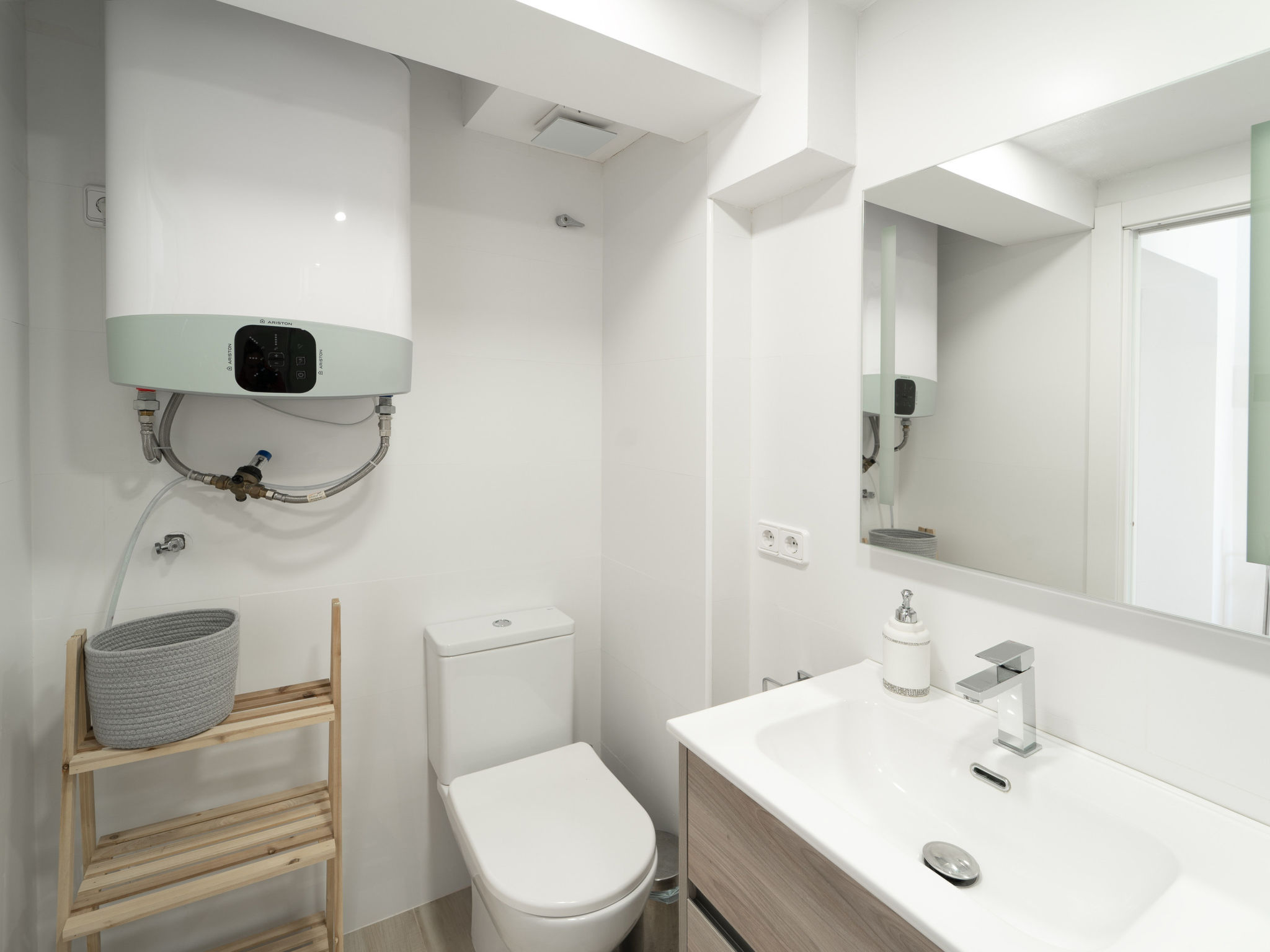 Photo of WELCS ESTUDIO 131 EMP cerca del mar