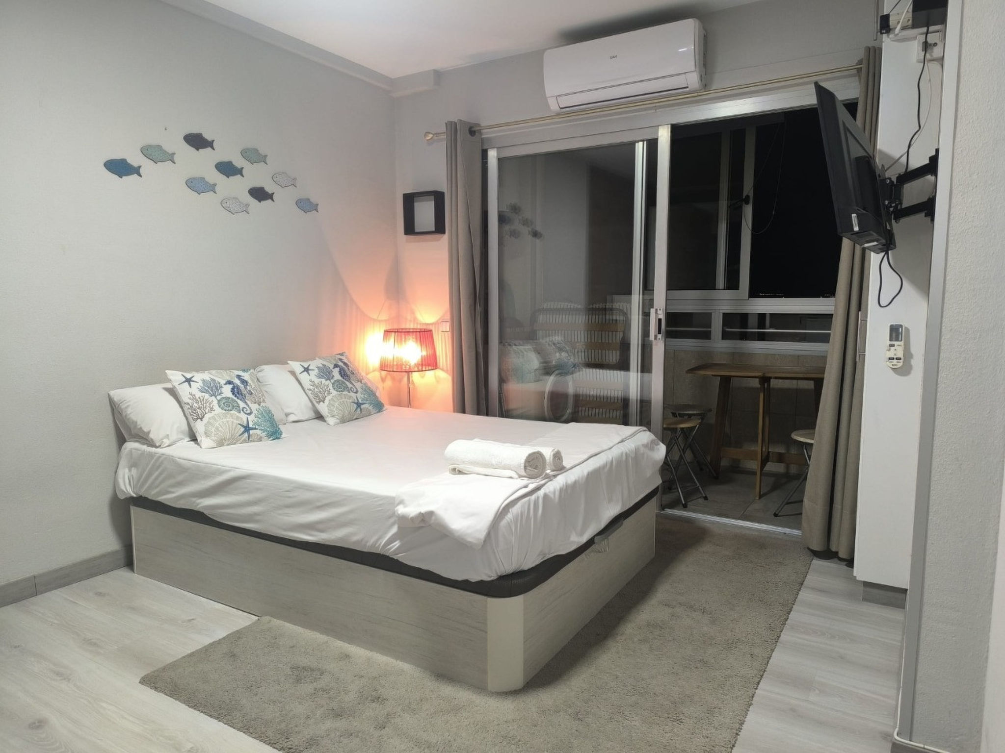 Photo of WELCS APARTAMENTO 190 EMP cerca del mar