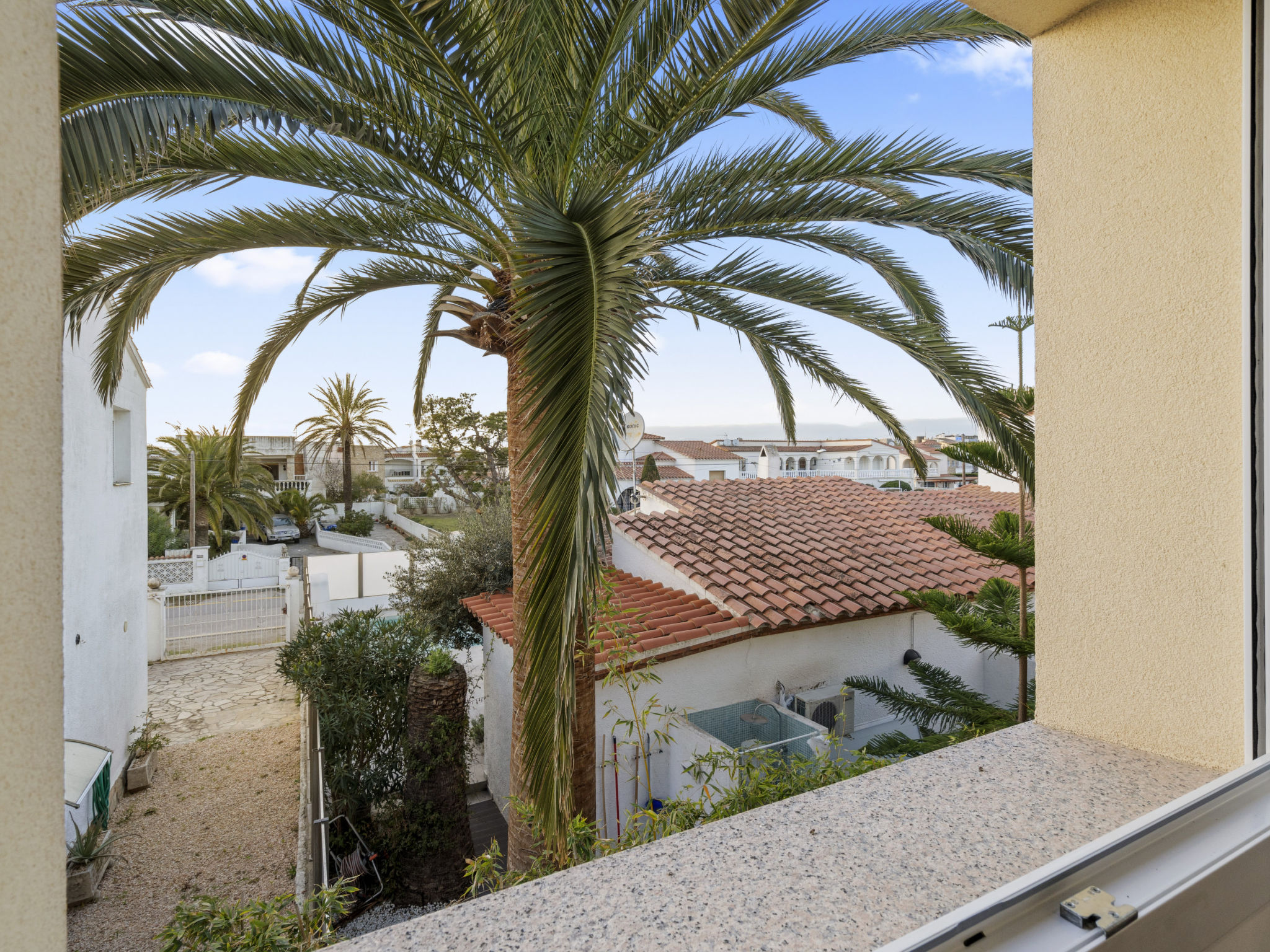 Photo of La Vida Sin Limites G EMP