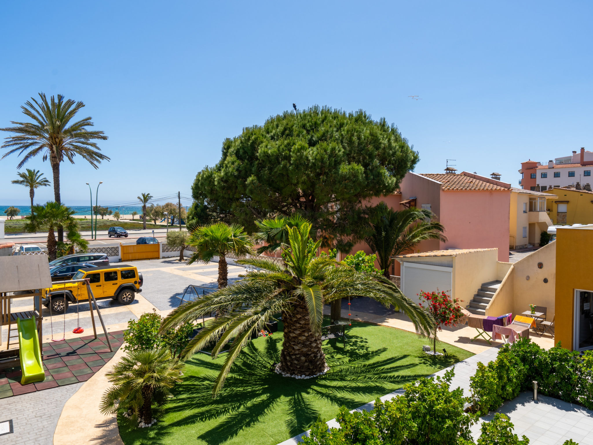 Photo of La Vida Sin Limites G EMP