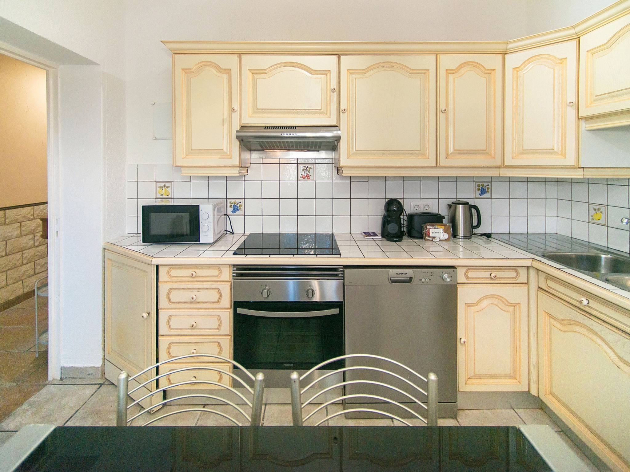 Photo of WELCS CASA  240 EMP con piscina y vista al canal