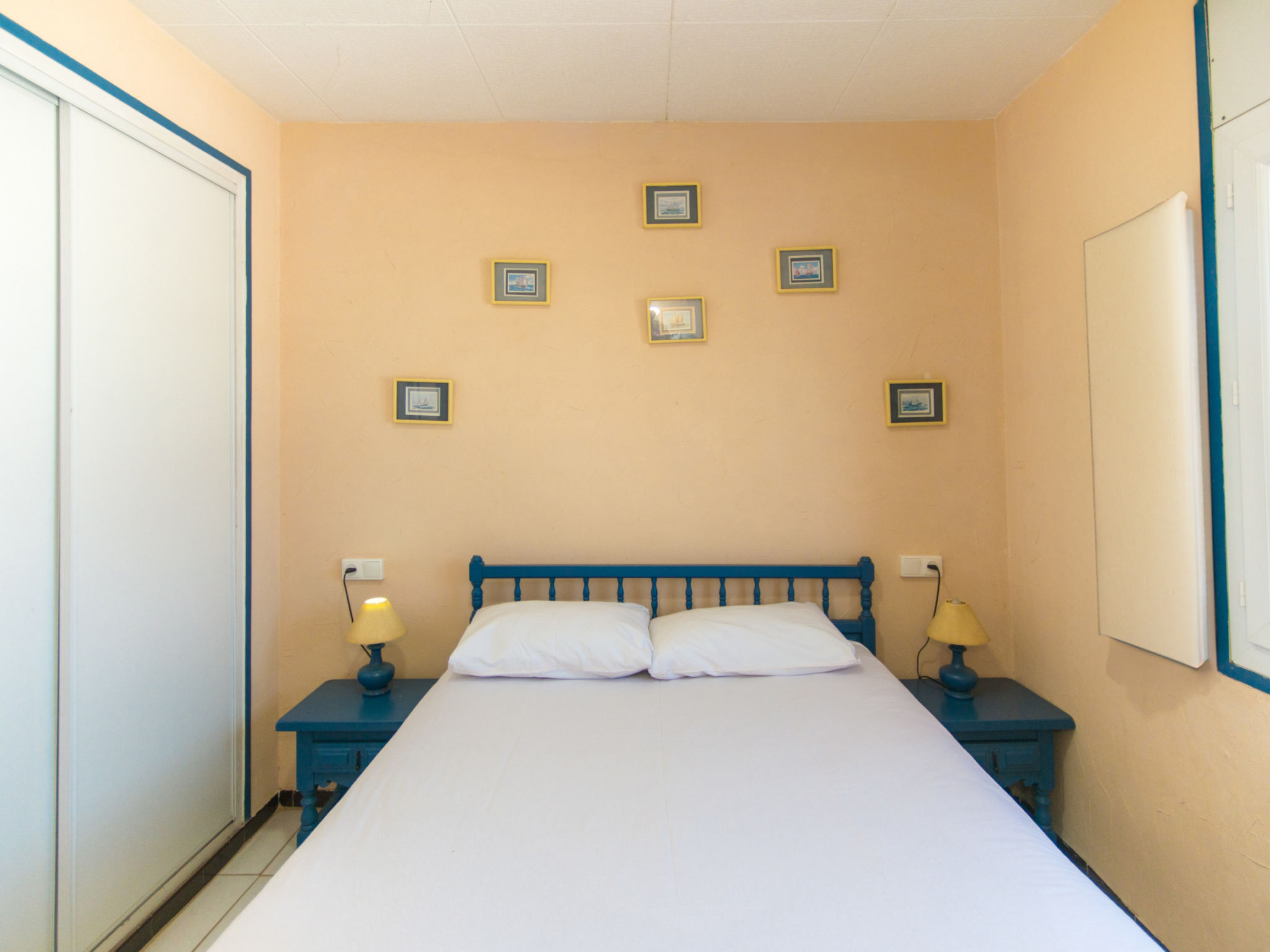 Photo of WELCS CASA  240 EMP con piscina y vista al canal