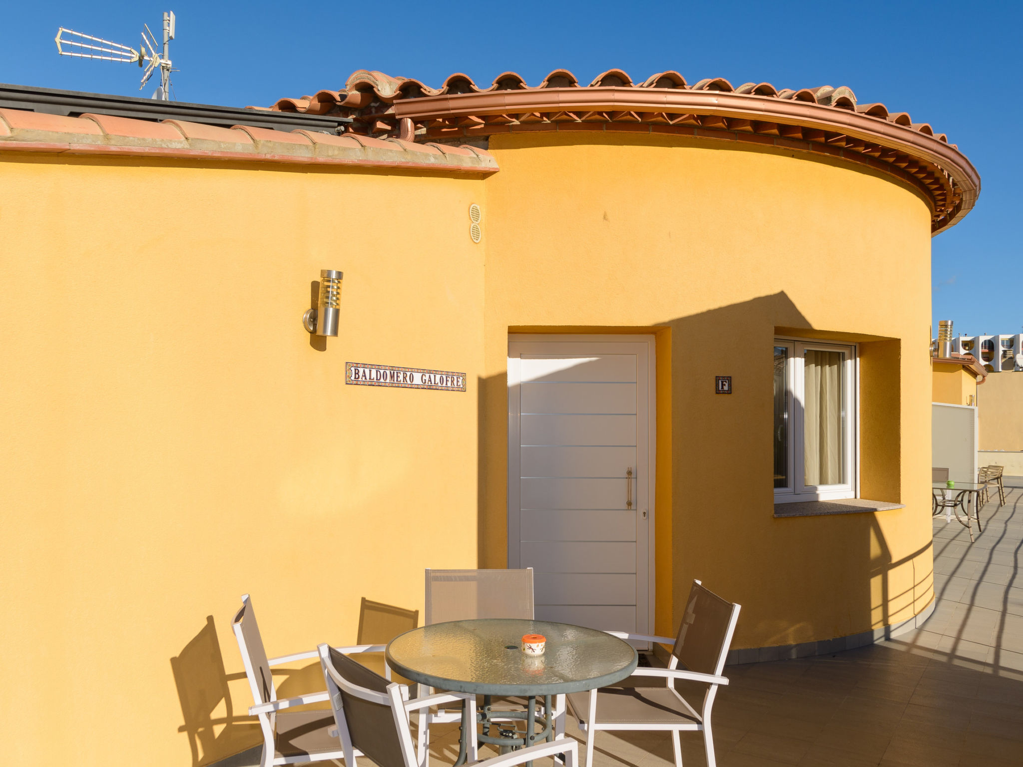 Photo of La Vida Sin Limites F  EMP