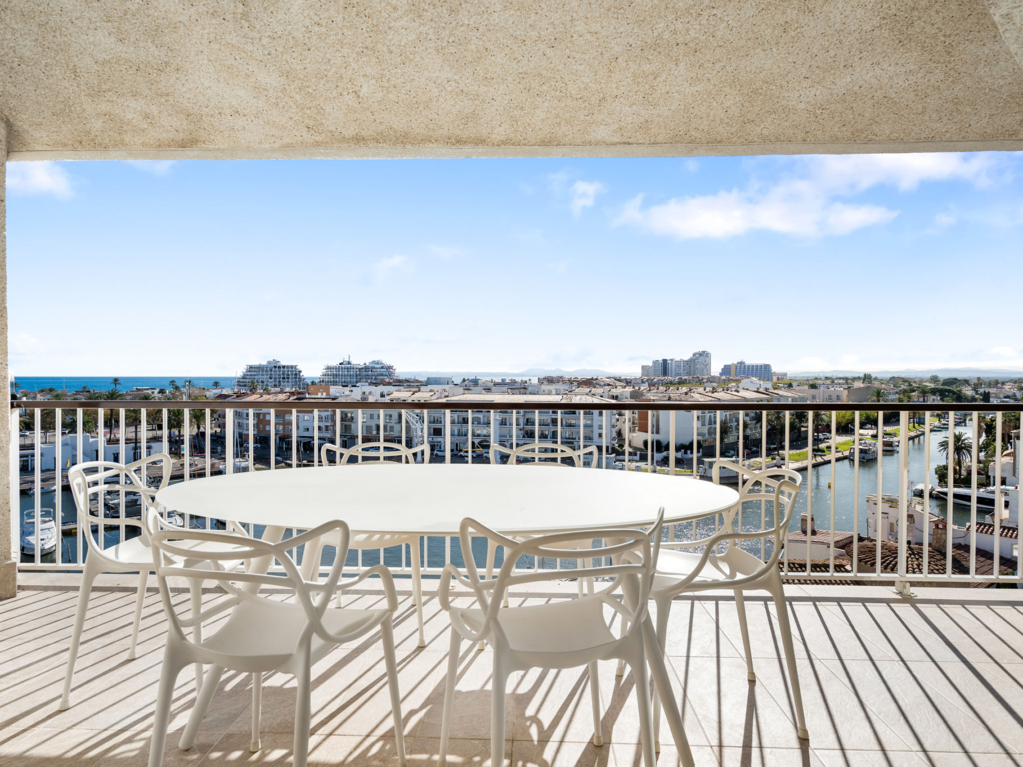 Photo of WELCS APARTAMENTO 106 EMP con PISCINA PRIVADA