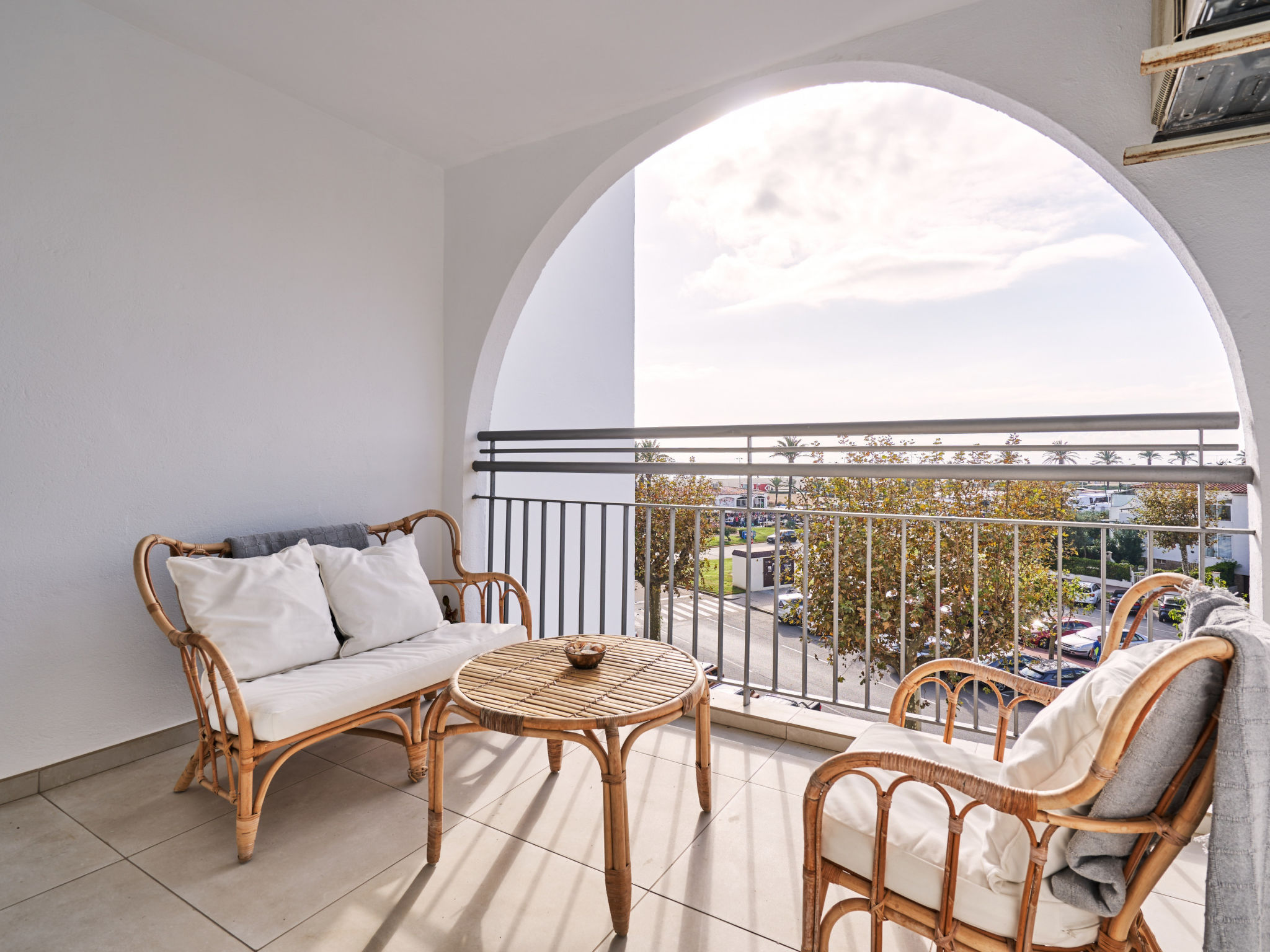 Photo of WELCS DUPLEX 026 EMP frente al canal y vistas