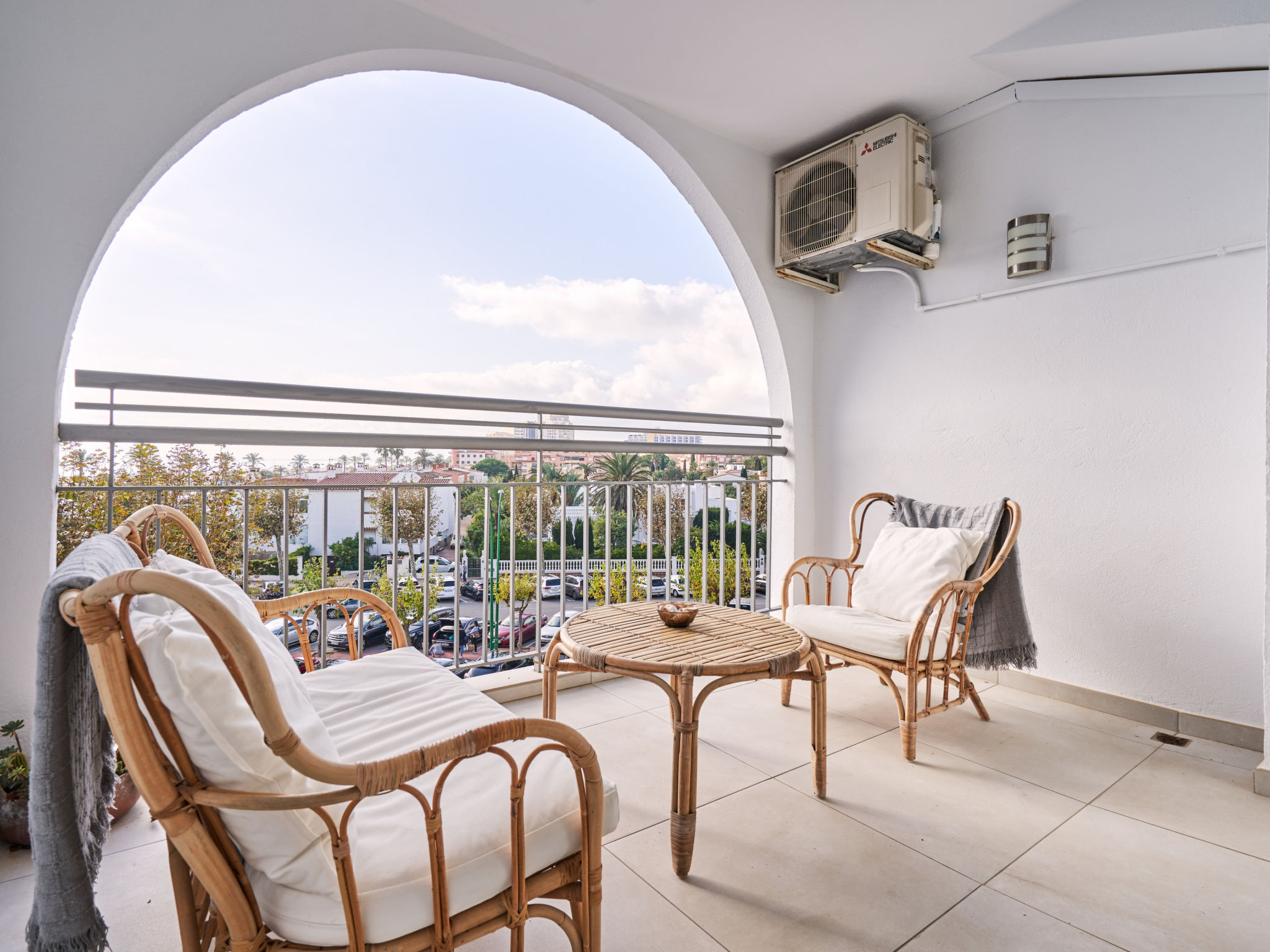 Photo of WELCS DUPLEX 026 EMP frente al canal y vistas