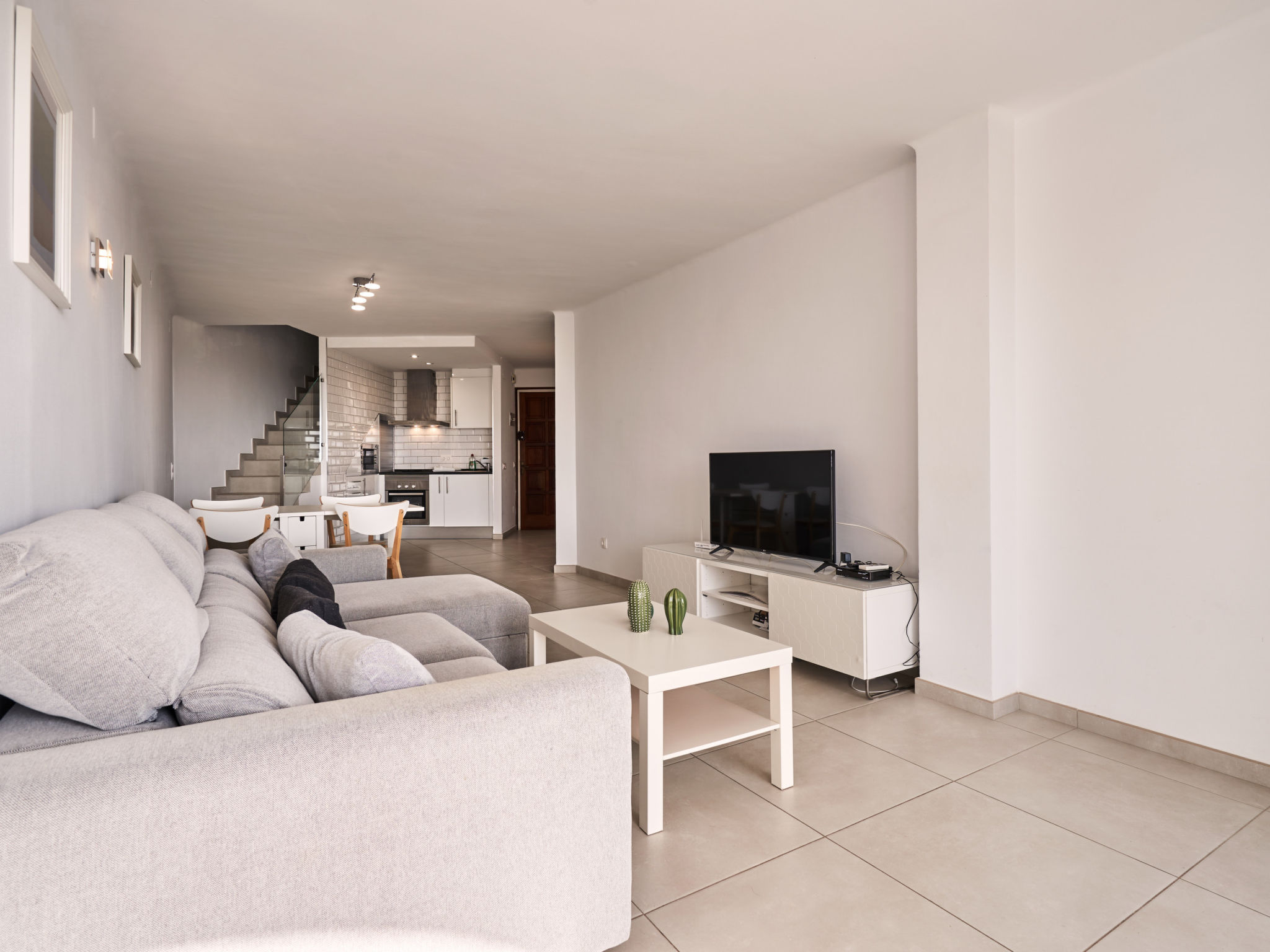 Photo of WELCS DUPLEX 026 EMP frente al canal y vistas