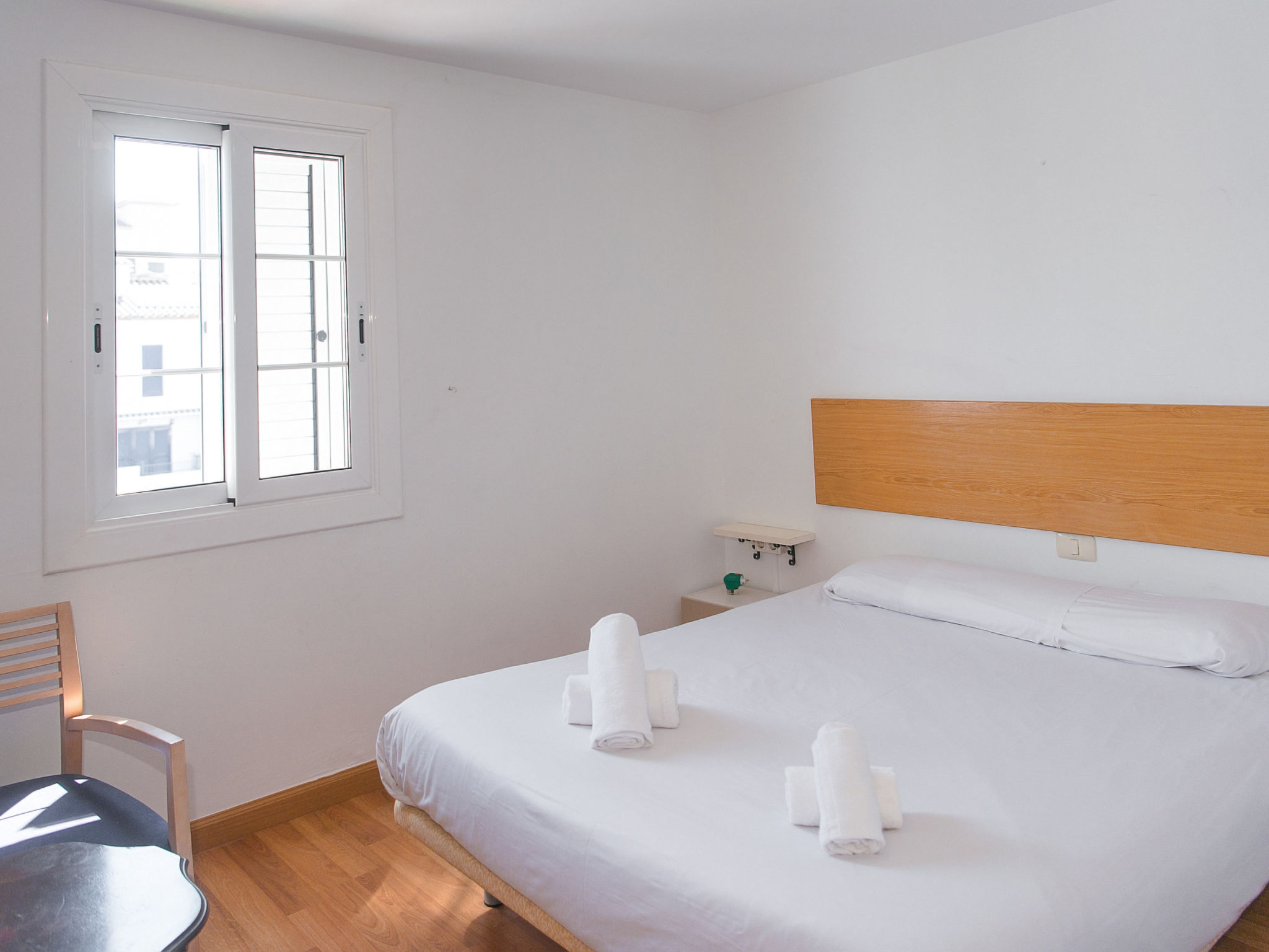 Photo of WELCS CASA ADOSADA 241 EMP con terraza al canal