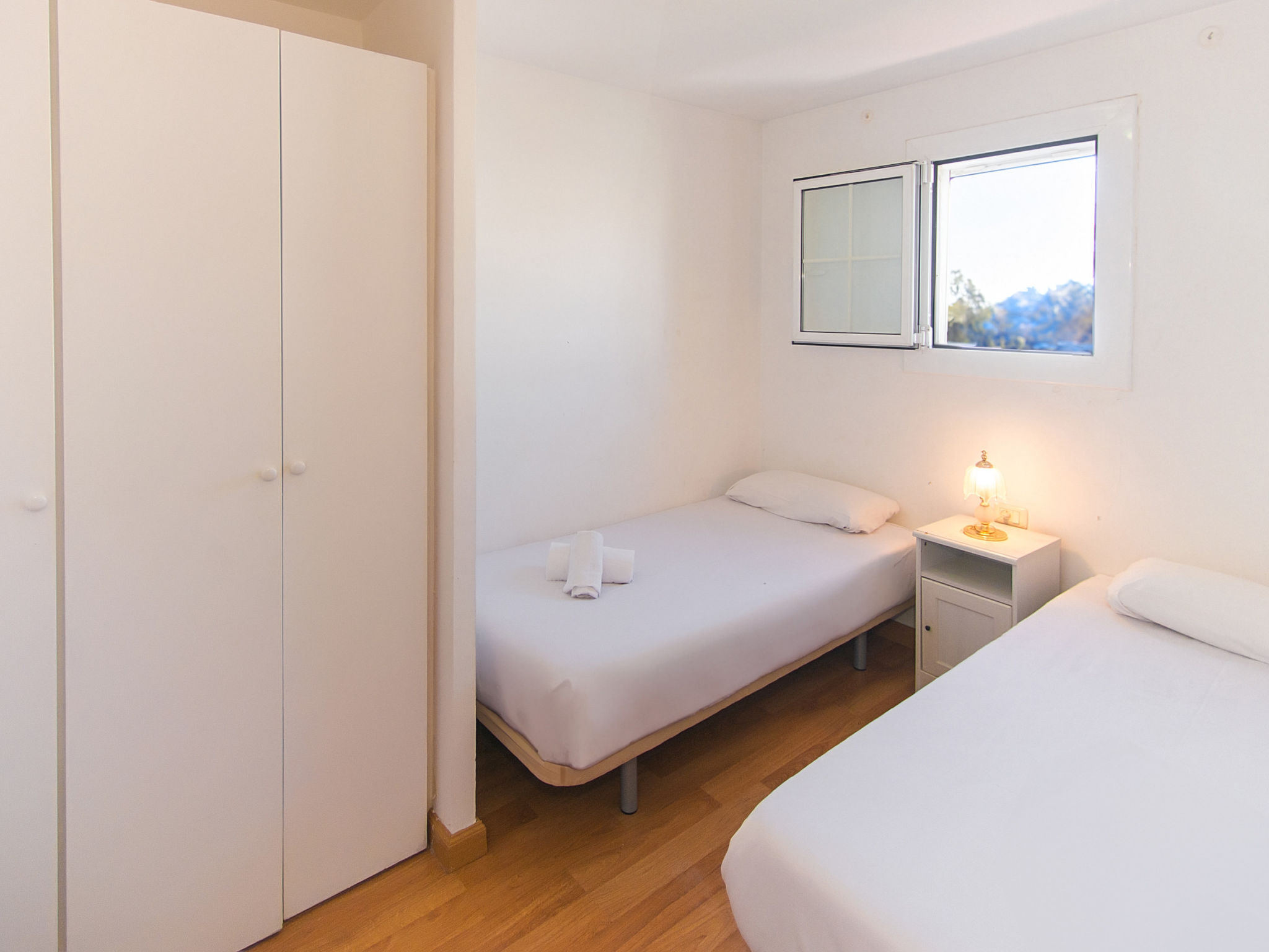 Photo of WELCS CASA ADOSADA 241 EMP con terraza al canal