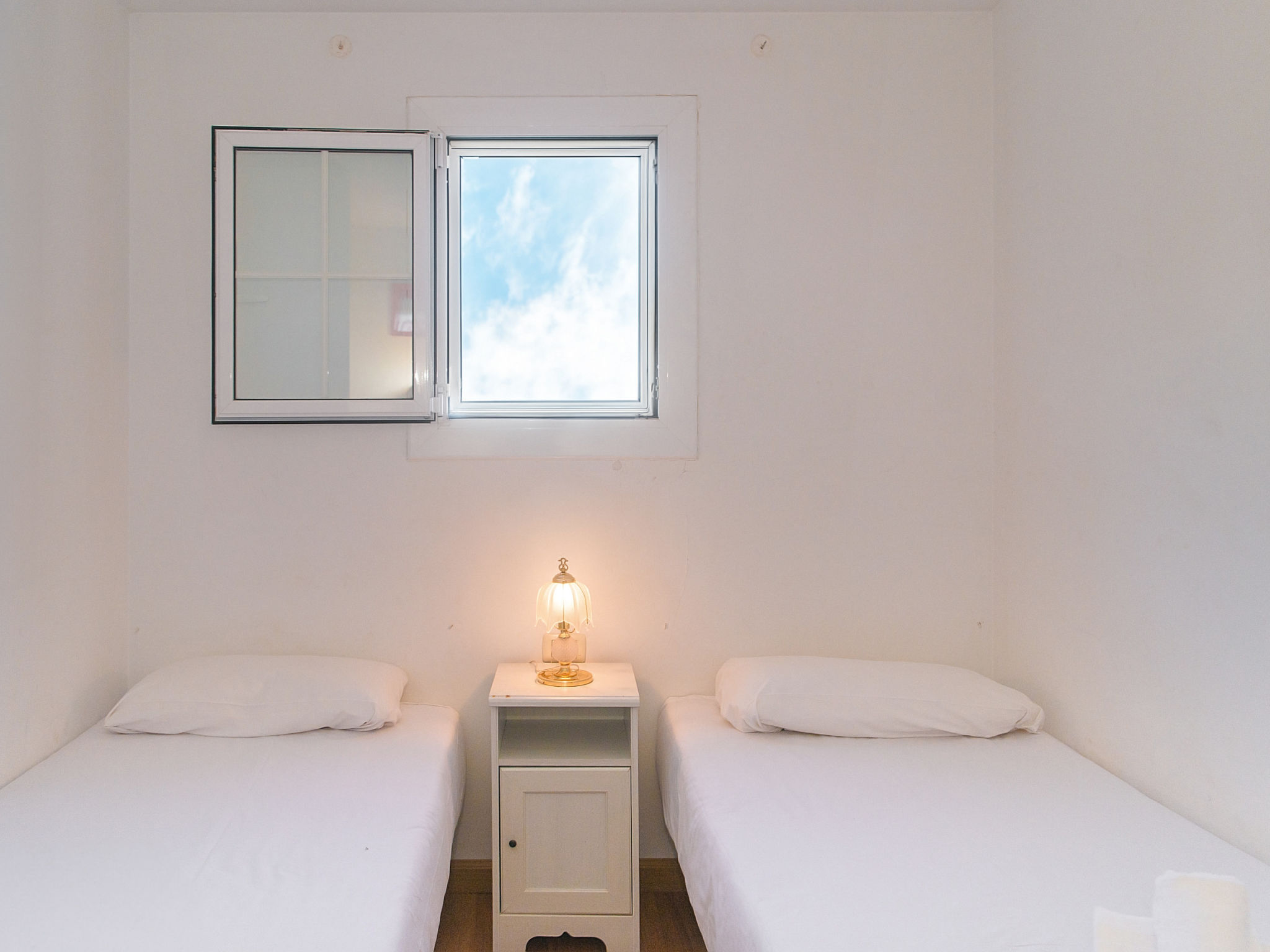 Photo of WELCS CASA ADOSADA 241 EMP con terraza al canal