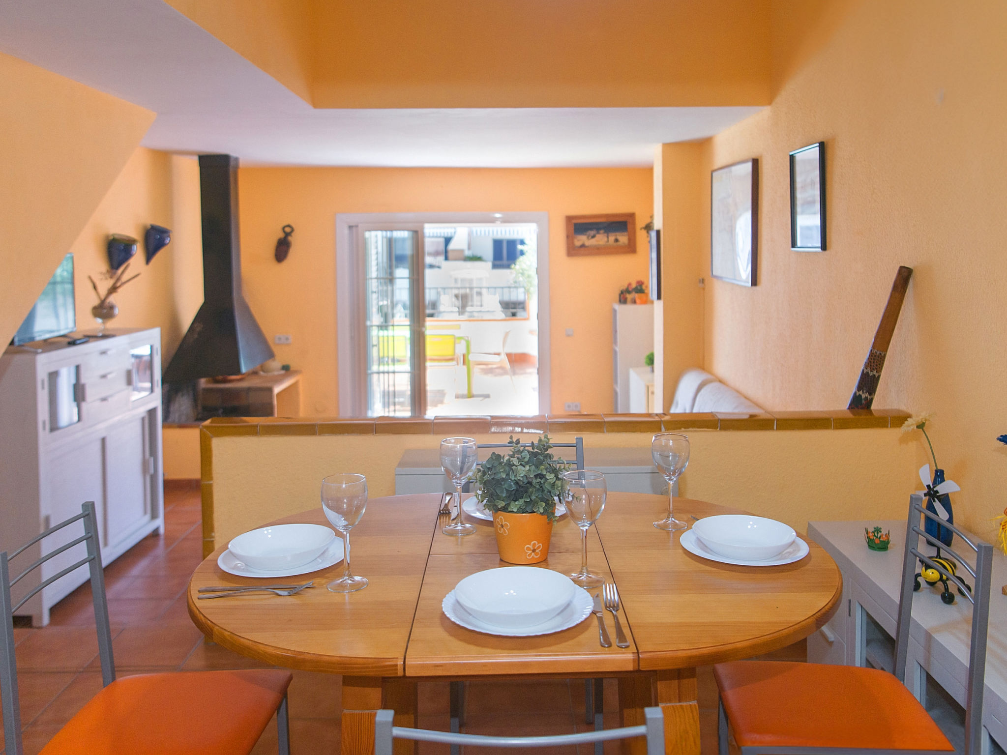 Photo of WELCS CASA ADOSADA 241 EMP con terraza al canal