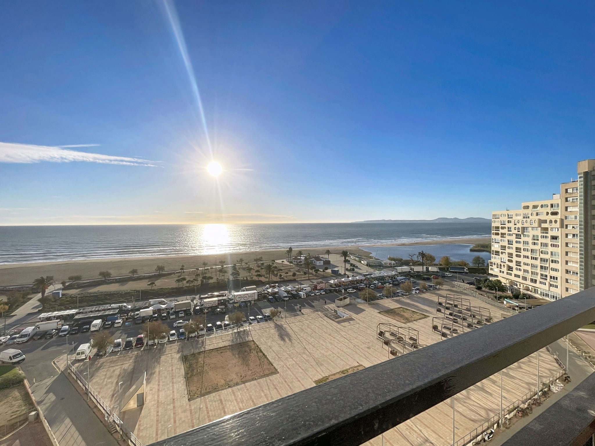 Photo of WELCS ESTUDIO 266 EMP con vista al mar