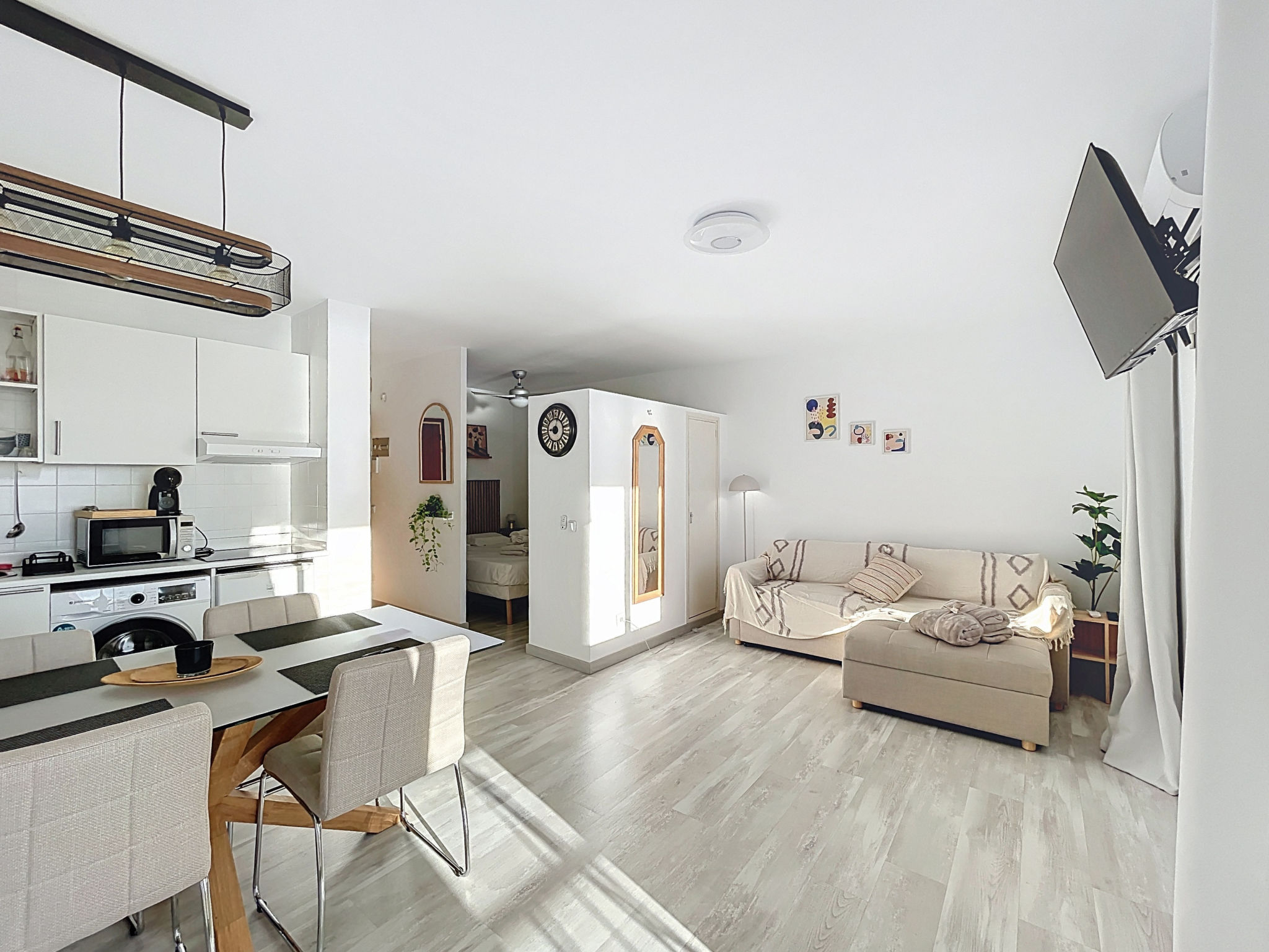 Photo of WELCS ESTUDIO 266 EMP con vista al mar