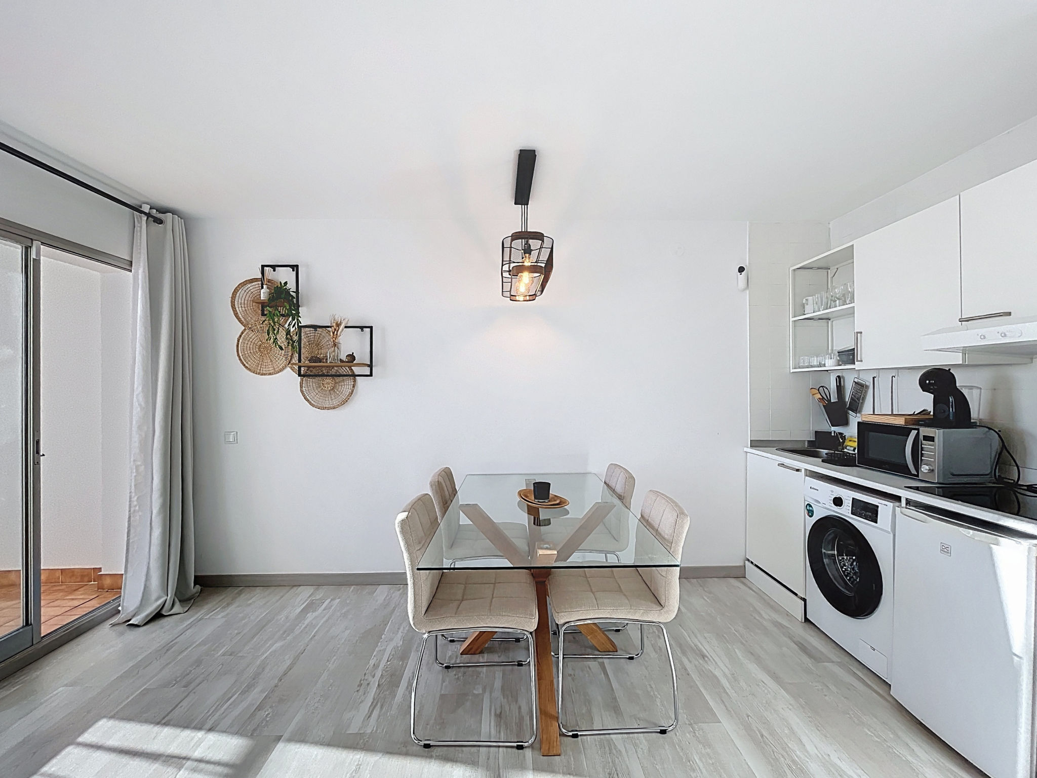 Photo of WELCS ESTUDIO 266 EMP con vista al mar