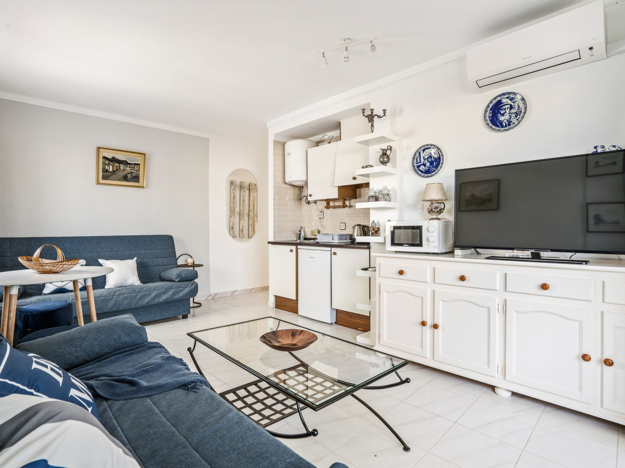 Photo of WELCS APARTAMENTO 226 EMP frente al Canal