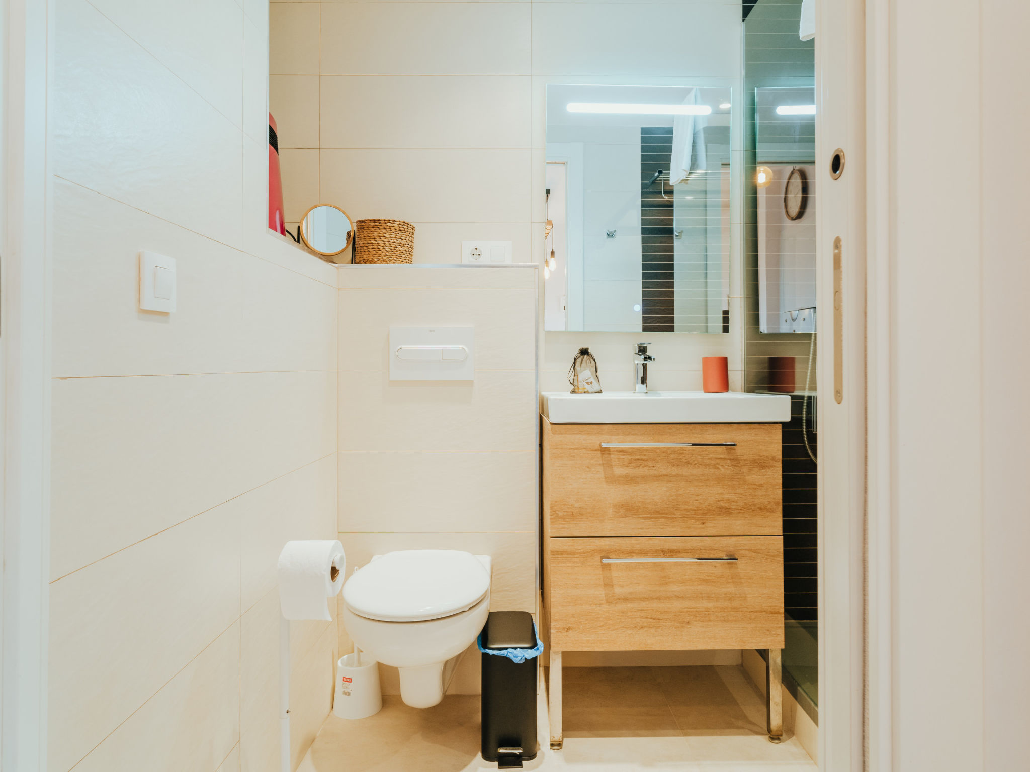 Photo of WELCS APARTAMENTO 193 EMP con vistas al canal