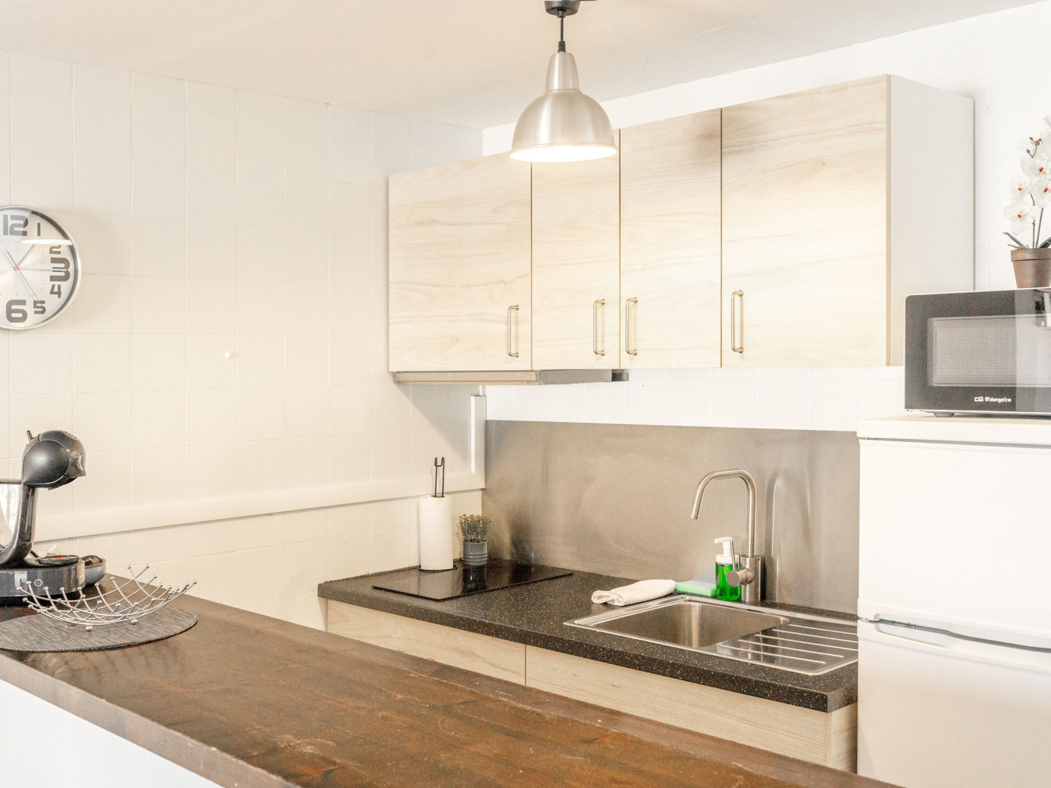 Photo of WELCS APARTAMENTO 100 EMP  con vistas al canal