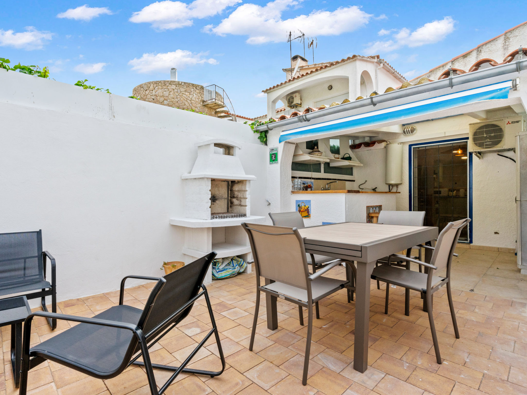 Photo of WELCS CASA 077 EMP cerca del Mar