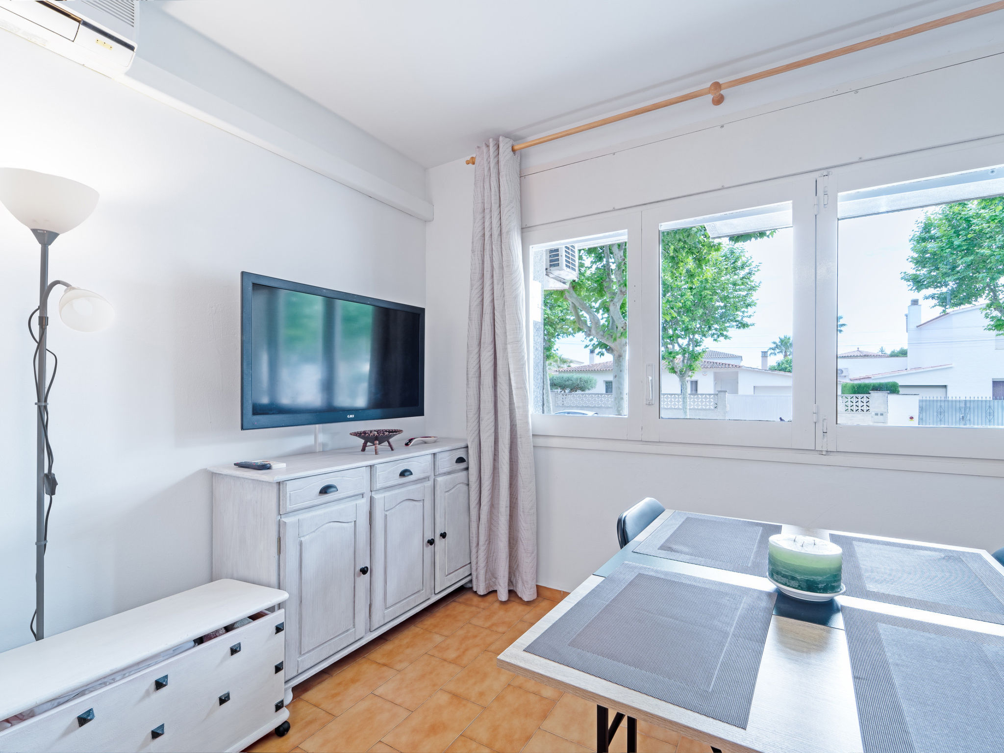 Photo of WELCS ESTUDIO 161 EMP frente al canal