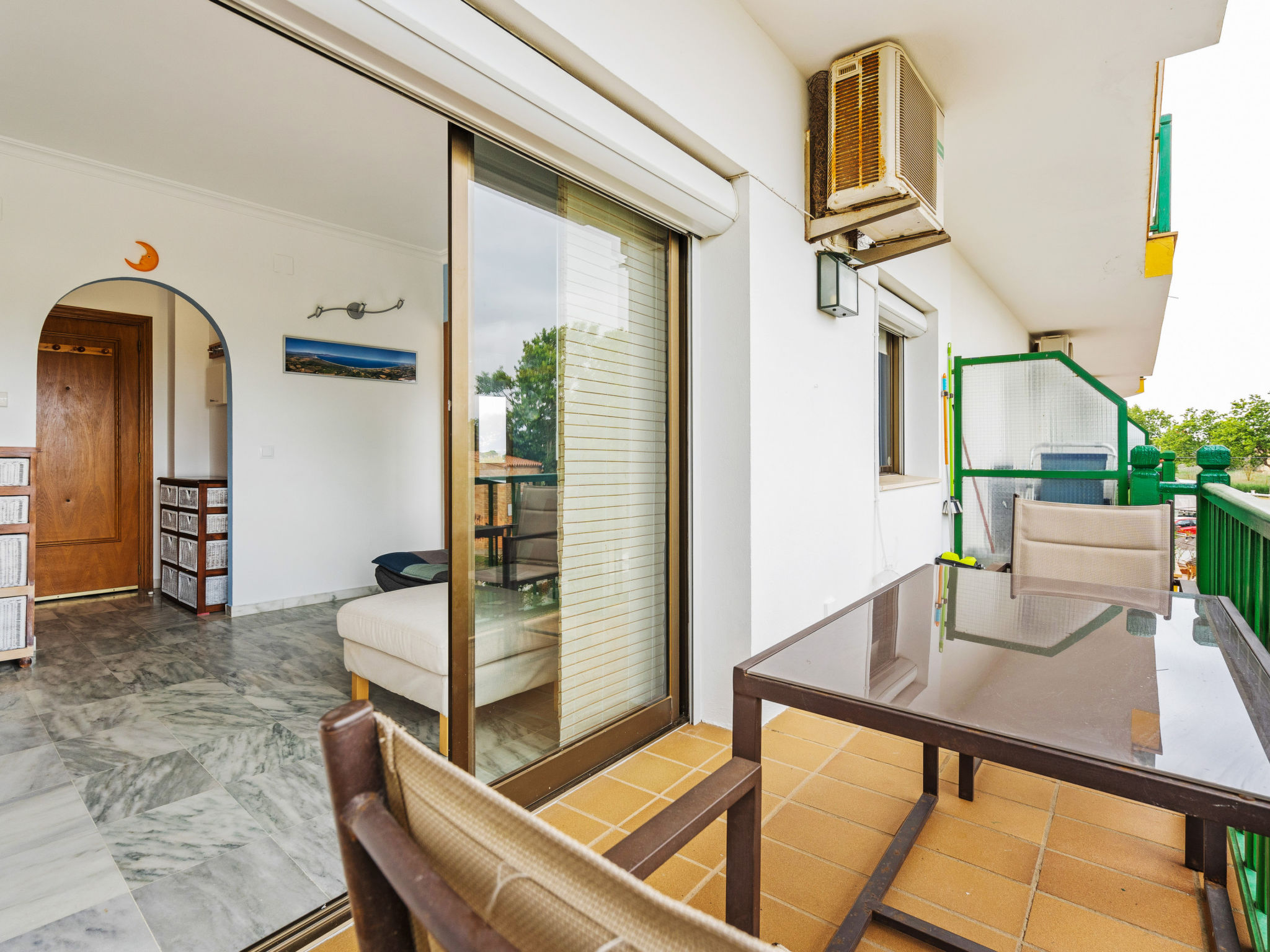 Photo of WELCS APARTAMENTO 080 EMP cerca de la playa