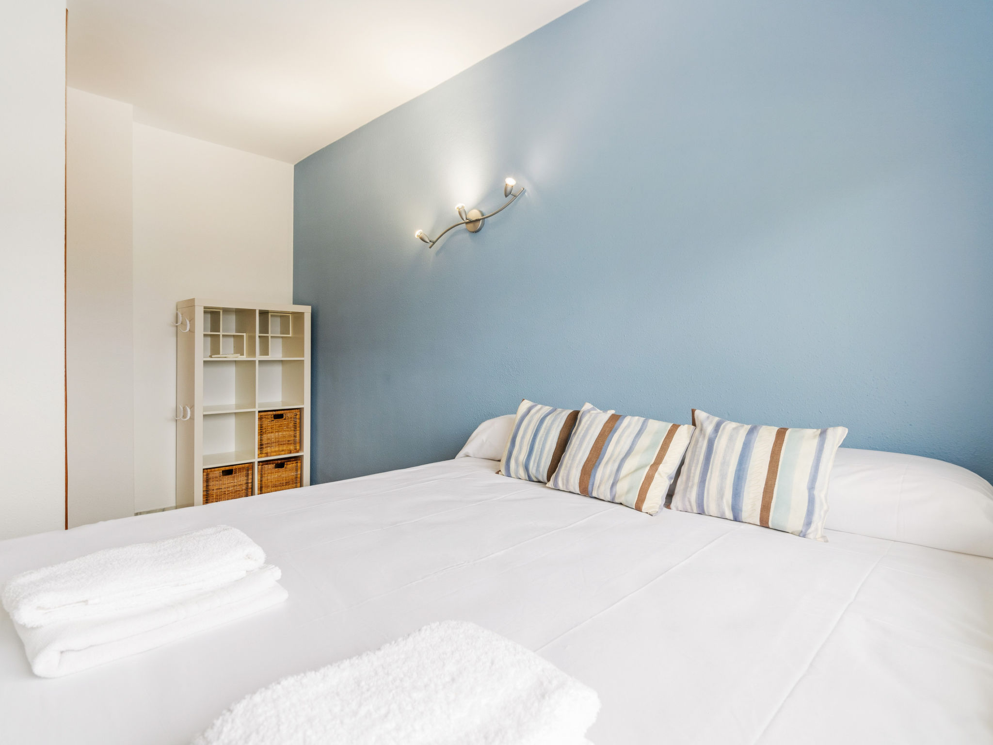 Photo of WELCS APARTAMENTO 080 EMP cerca de la playa