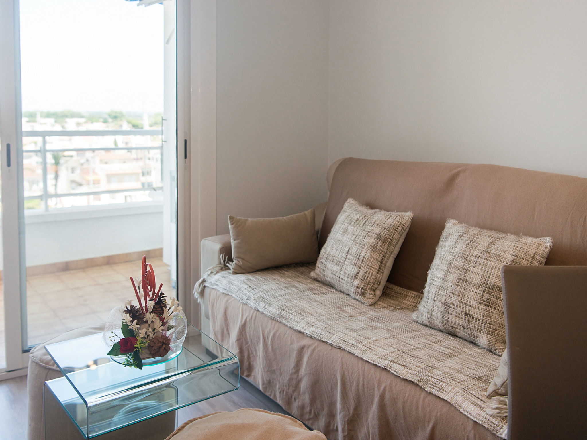 Photo of WELCS APARTAMENTO 264 EMP con vistas al canal