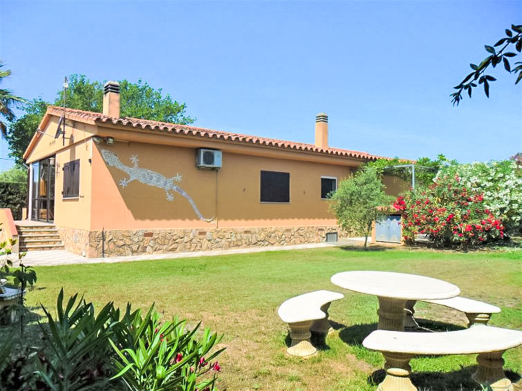 L'Escala accommodation cottages for rent in L'Escala apartments to rent in L'Escala holiday homes to rent in L'Escala