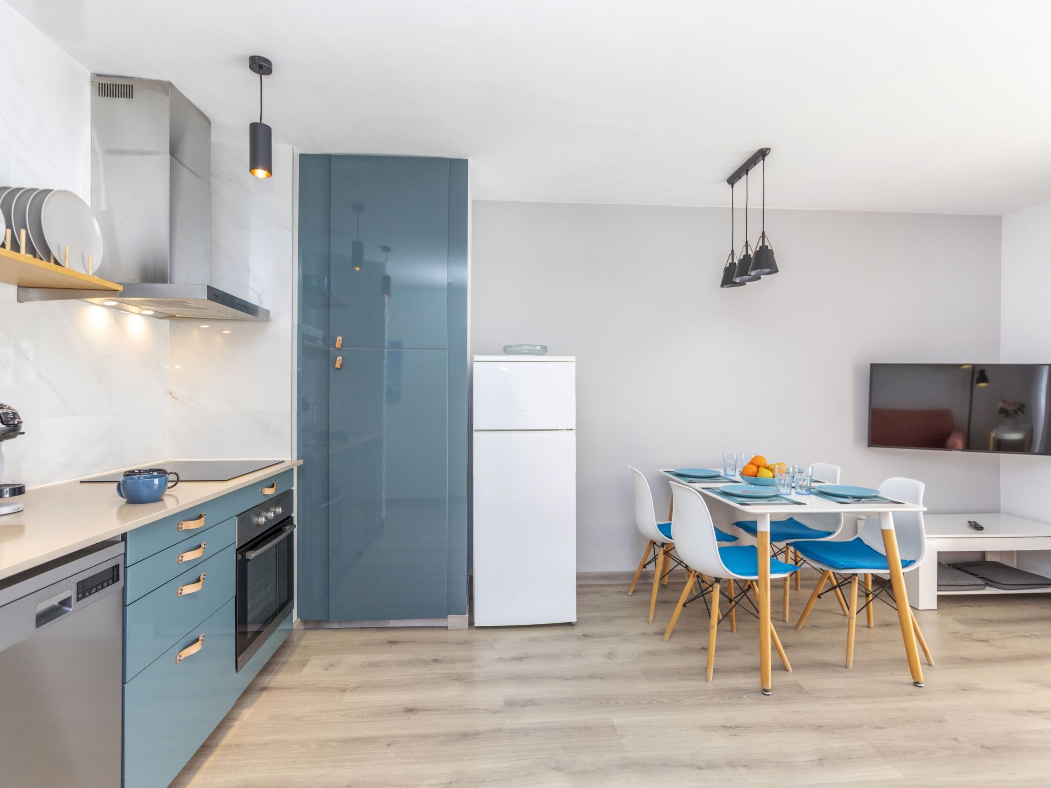 Palau del Mar-Inside