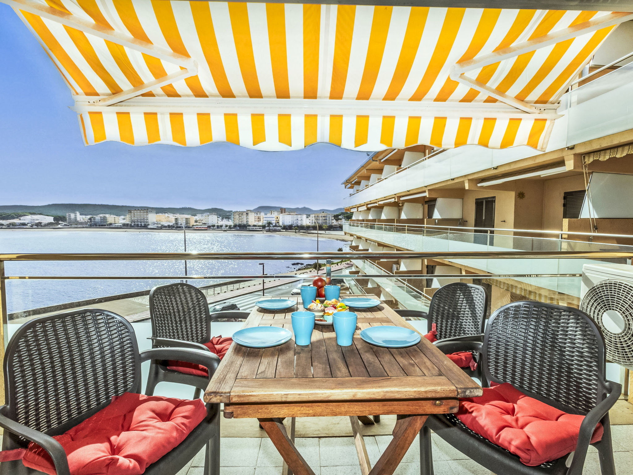 Photo of Palau del Mar