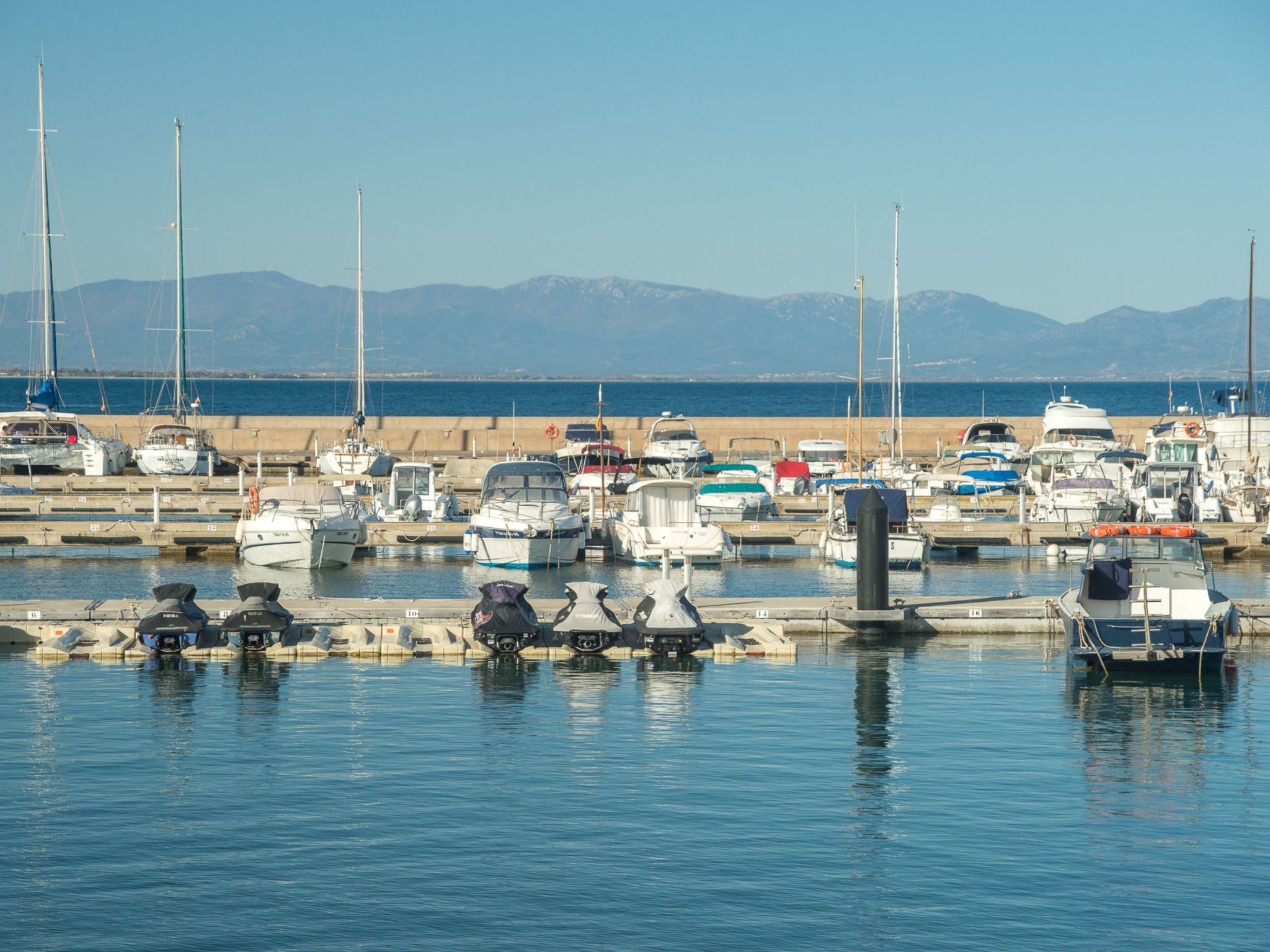 Photo of Costabravaforrent Balcó 7, mit gemeinschaftlichem Schwimmbad