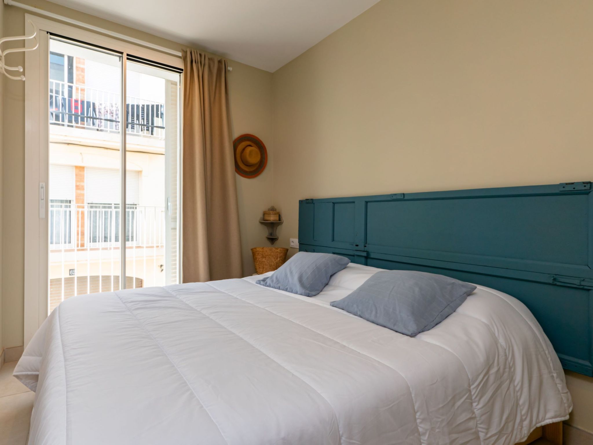 Photo of "Nucli Antic" mit Wallbox