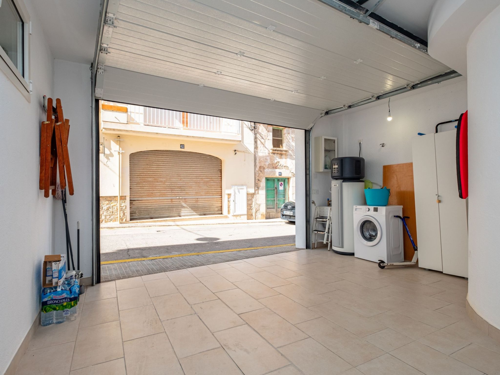 Photo of "Nucli Antic" mit Wallbox