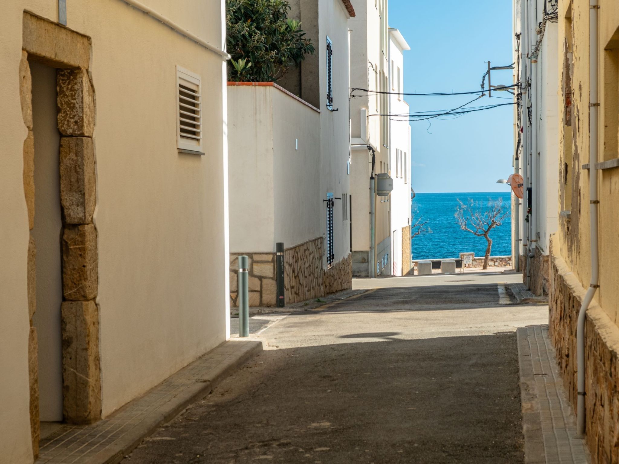 Photo of "Nucli Antic" mit Wallbox