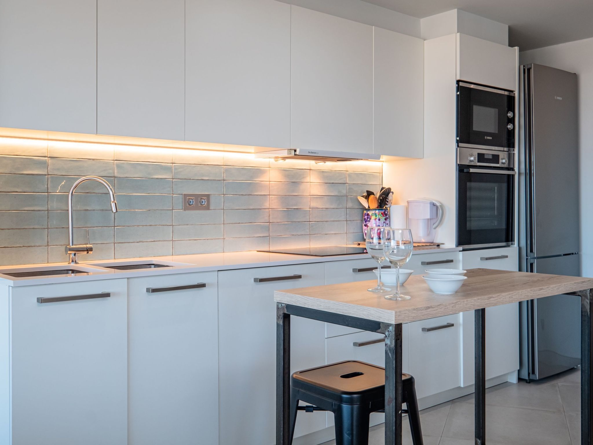 Photo of Costabravaforrent Marina, schöne Wohnung in erster Meereslinie