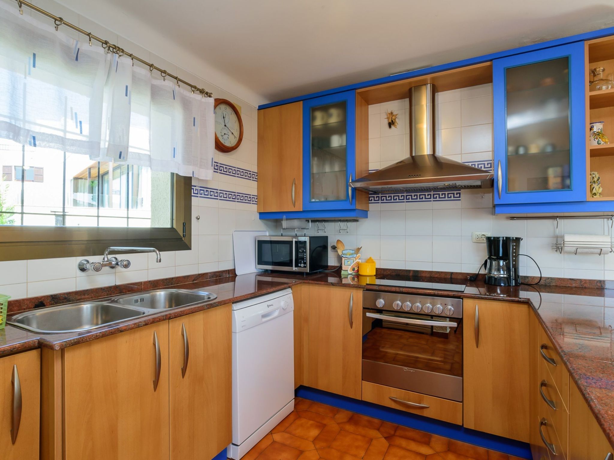 Photo of Costabravaforrent Palas Atenea ist eine wunderschöne Villa mit unglaublichem Bl