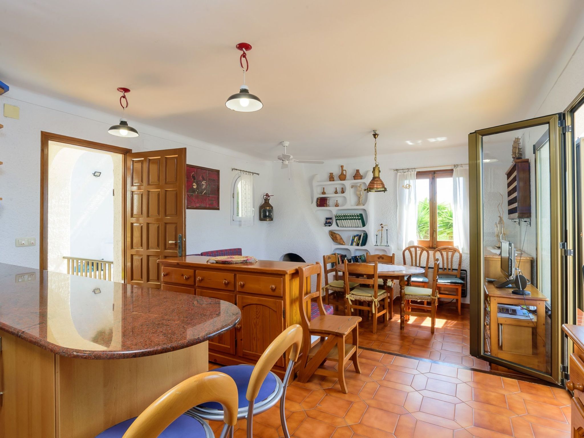 Photo of Costabravaforrent Palas Atenea ist eine wunderschöne Villa mit unglaublichem Bl